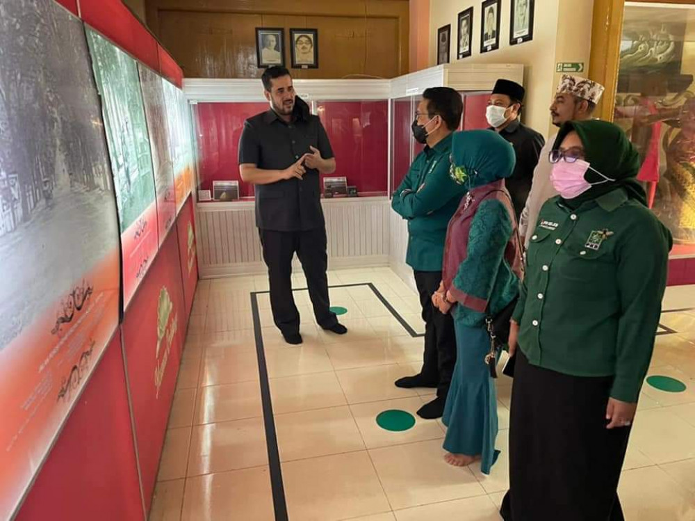 Kunjungi Museum Rasulullah, Anik Maslacah Berikan Apresiasi