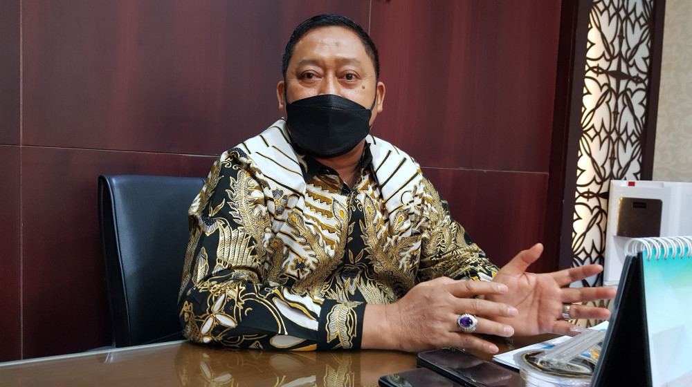 Anggota DPRD Jatim Disambati Ratusan Nelayan Lamongan Soal Pendangkalan Pantai