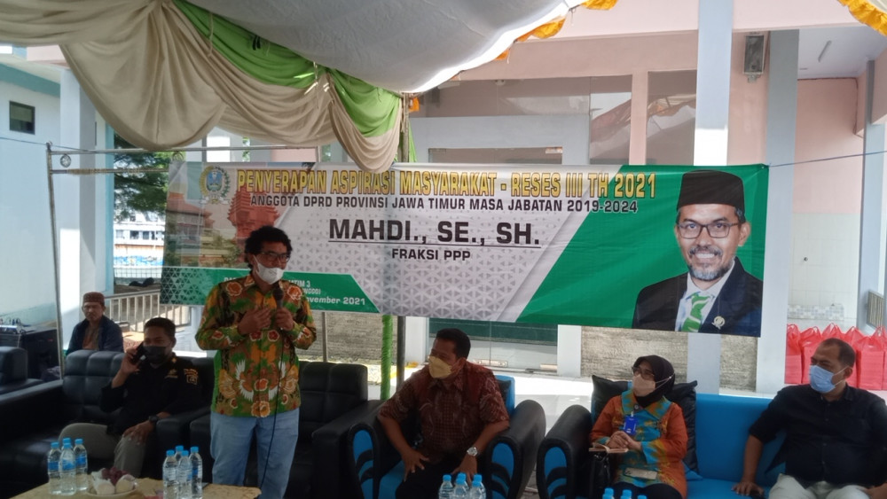 Nelayan Gili Ketapang Luapkan Kegelisahannya Ijin Tangkap Ikan ke Mahdi