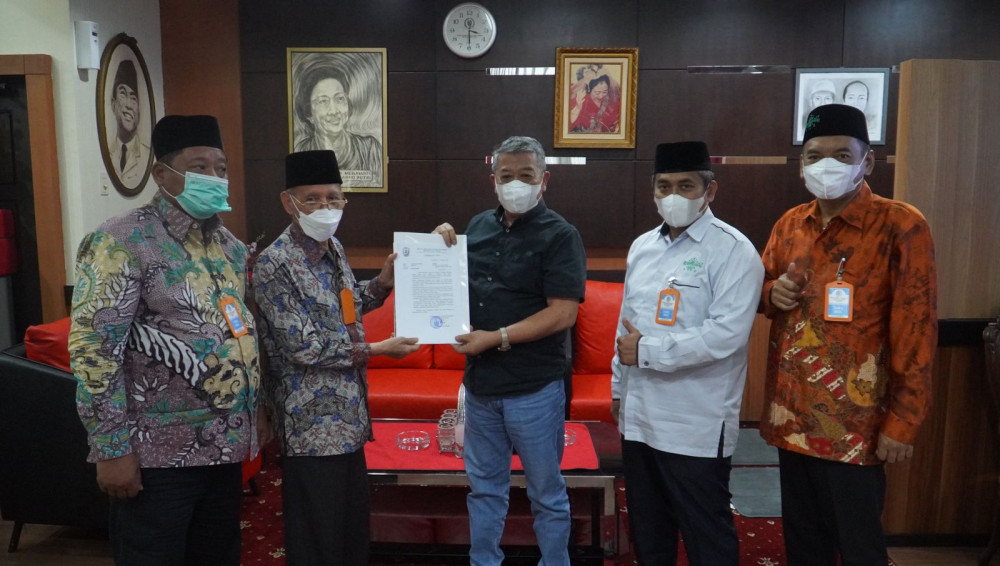PWNU Jatim Gagas Lagu Yaa Lal Wathon Jadi Lagu Nasional - Ketua DPRD Jatim mendukung penuh gagasan PWNU Jatim
