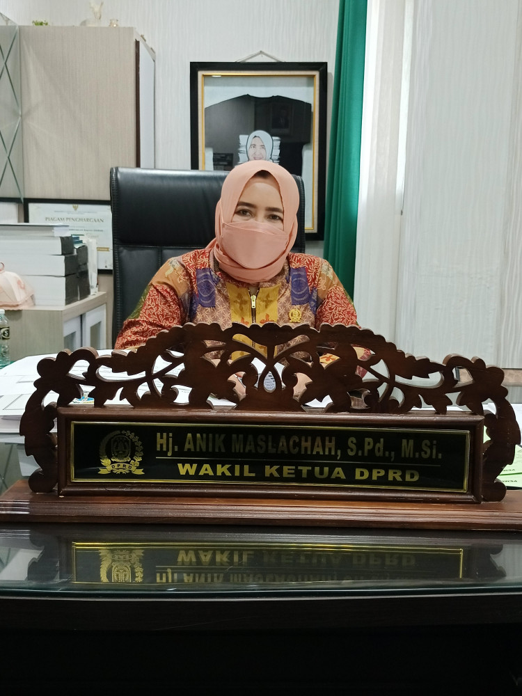 Refleksi Hari Kartini, Anik Maslacah Sebut Perempuan Harus Tingkatkan SDM