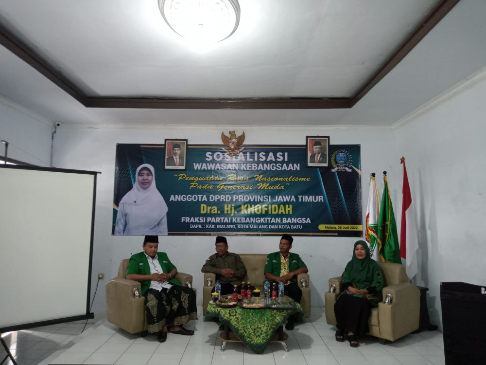 Khofidah Sosialisasi Wawasan Kebangsaan di Depan Ratusan Banser Karangploso