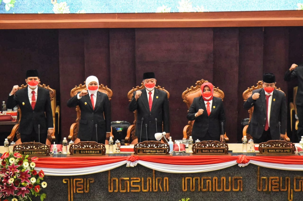Eksekutif dan Legislatif Jatim Ikuti Paripurna Istimewa Tahun 2022