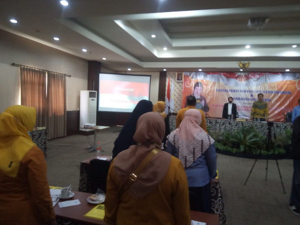 Bangkitkan Ekonomi, Pemprov Jatim Didesak Dirikan BUMD Pemasaran UMKM