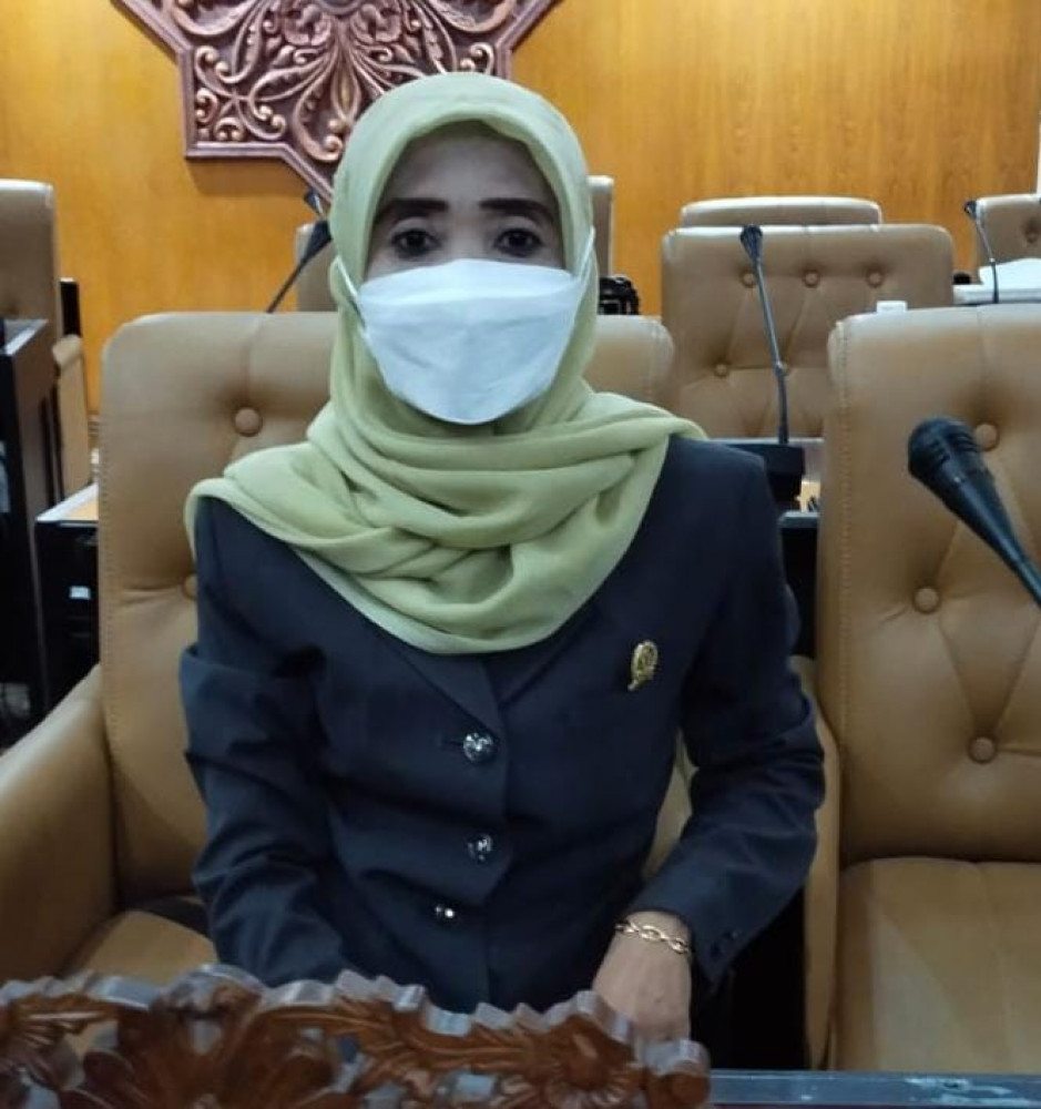 Pernikahan Anak Tertinggi di Trenggalek, Siti Mukiarti : Ayo Sekolah Ojo Omah-Omah