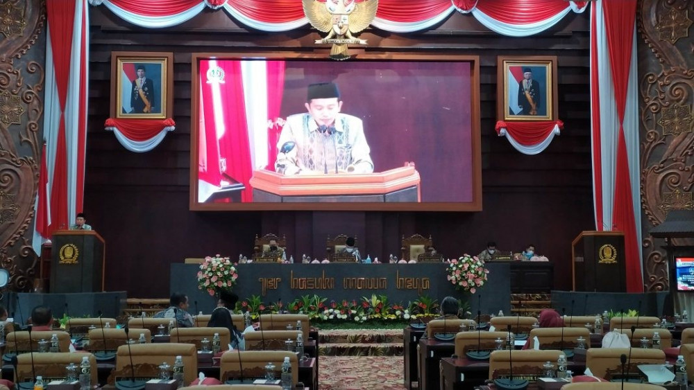 Fraksi-Fraksi DPRD Jatim Minta Penjelasan Gubernur Terkait Perubahan Anggaran