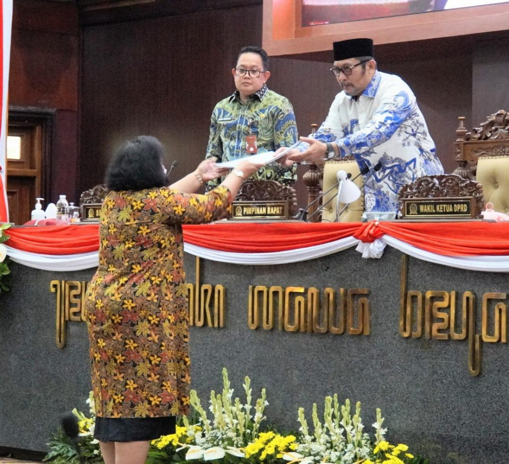 5 BUMD Pemprov Jatim Dipastikan Diubah Menjadi Perseroda, Ini Tiga Poin Penting Fraksi Golkar