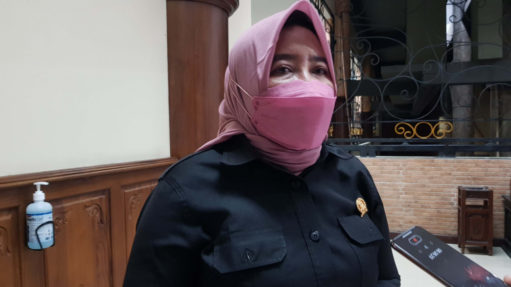 Gubernur Khofifah Kembali ke Khittoh, Pengesahan R-APBD Jatim 2023 Bertepatan Hari Pahlawan