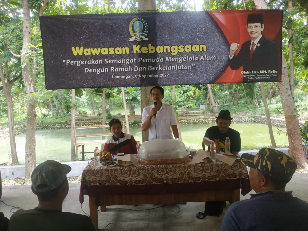 MH Rofiq Ajak Anak Muda Jaga Kelestarian Lingkungan Wisata Bulaga Puncak Wangi Babat