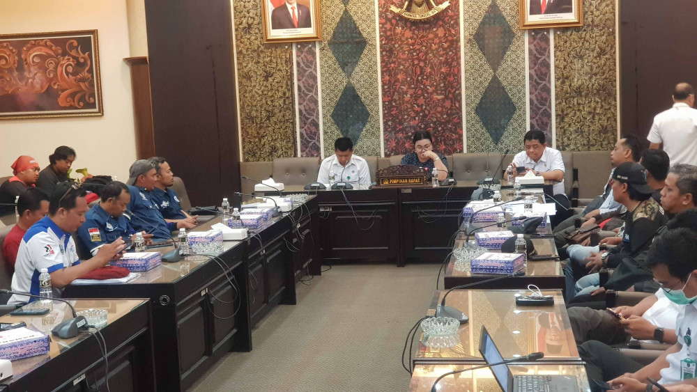 Buruh Sidoarjo Ancam Ajukan Gugatan Class Action Dan Desak DPRD Jatim Gunakan Hak Interpelasi ke Gubernur Jatim