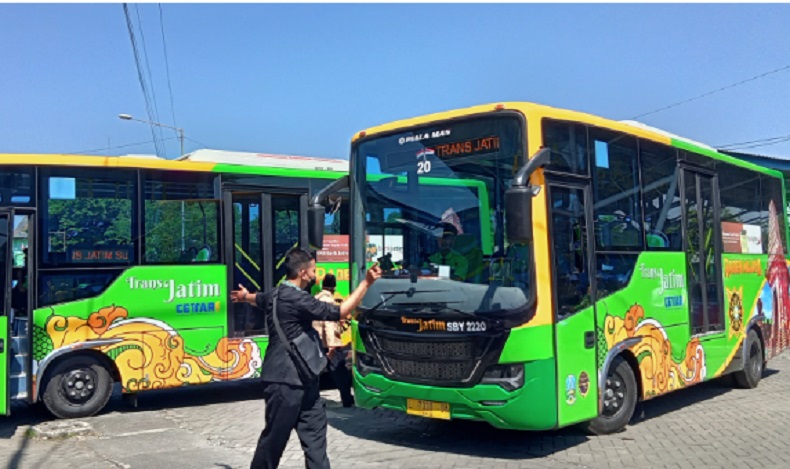 Komisi D DPRD Jatim Minta Layanan Bus Trans Jatim Diperluas hingga Jember.