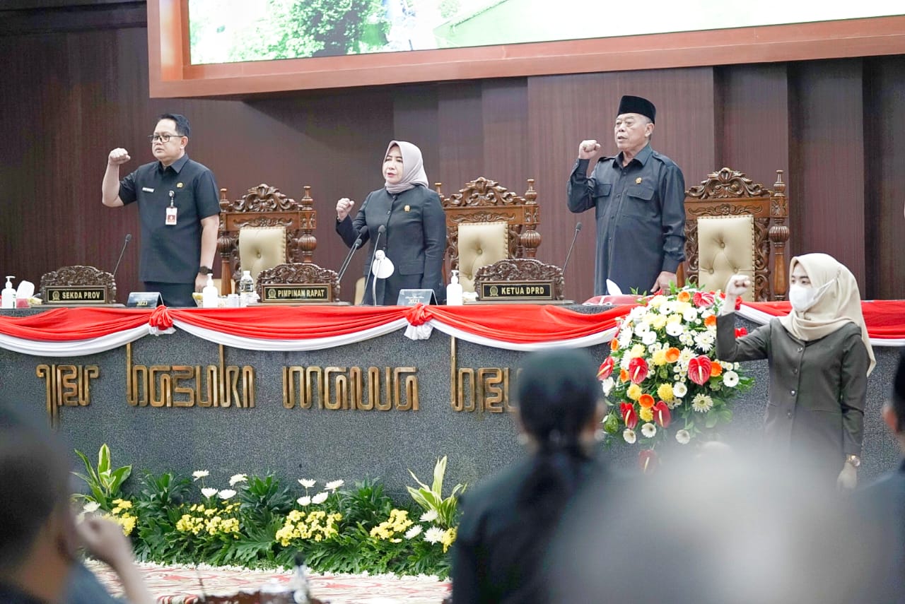 Rapat Paripurna DPRD Provinsi Jawa Timur