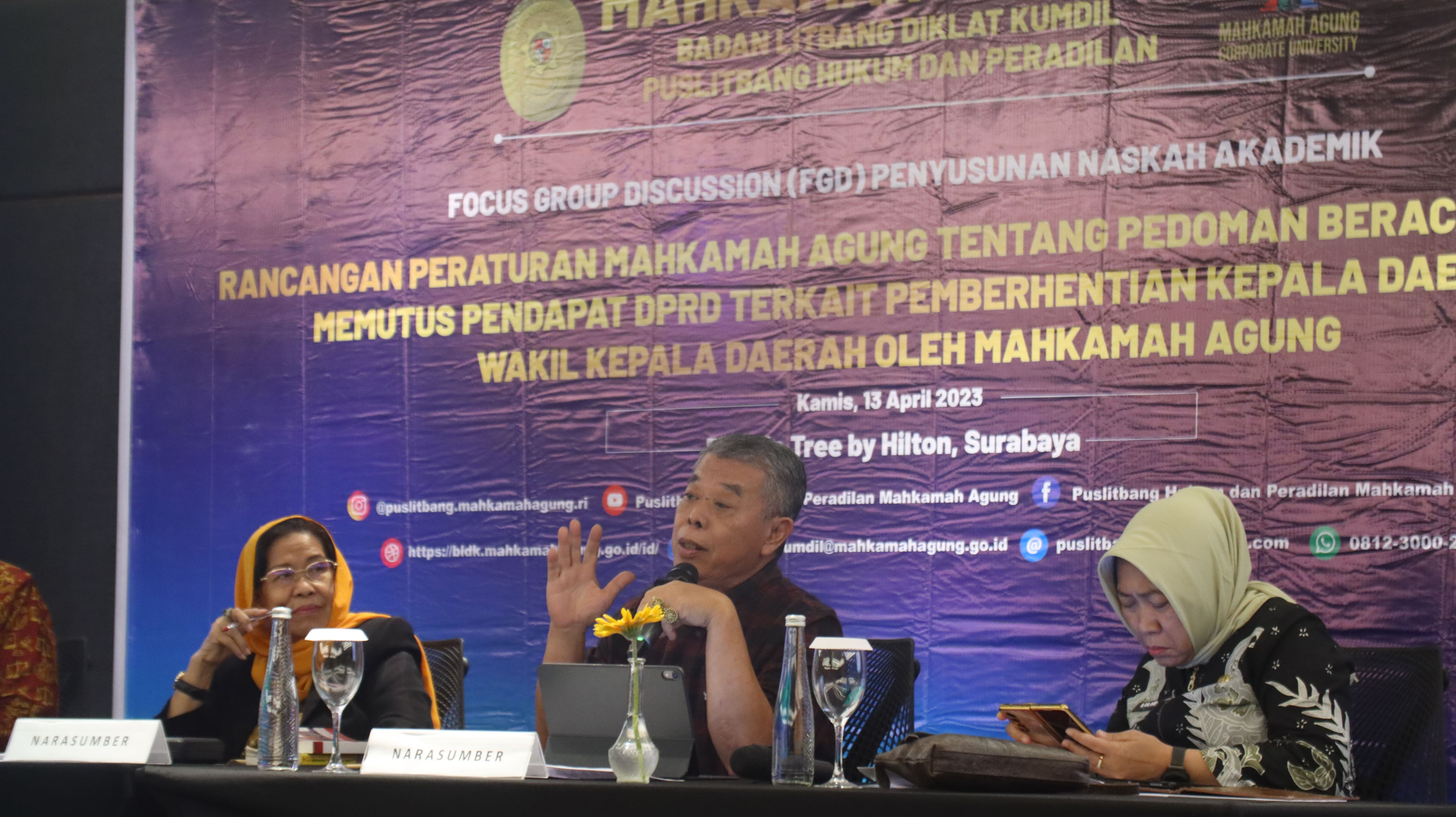 Ketua DPRD Jawa Timur Kusnadi menegaskan pemberhentian Kepala Daerah tetap bersandar pada undang-undang.