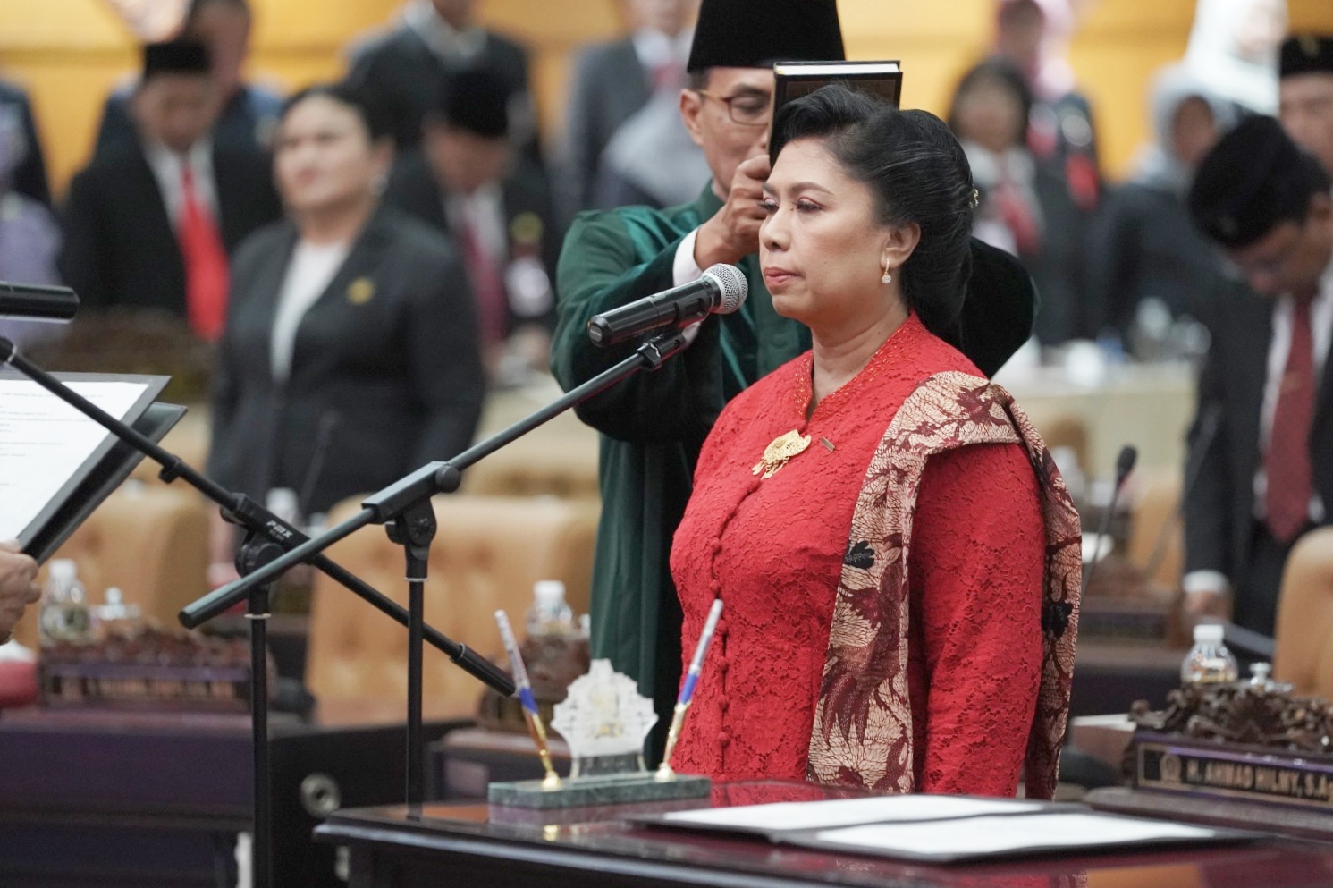 Fraksi PDI Perjuangan DPRD Jatim kembali memiliki 27 orang sesuai dengan jumlah lengkap semula. Hal ini terjadi usai dilantiknya Rachmawati Peni Sutantri dalam rapat paripurna pada Senin, (5/6/2023).