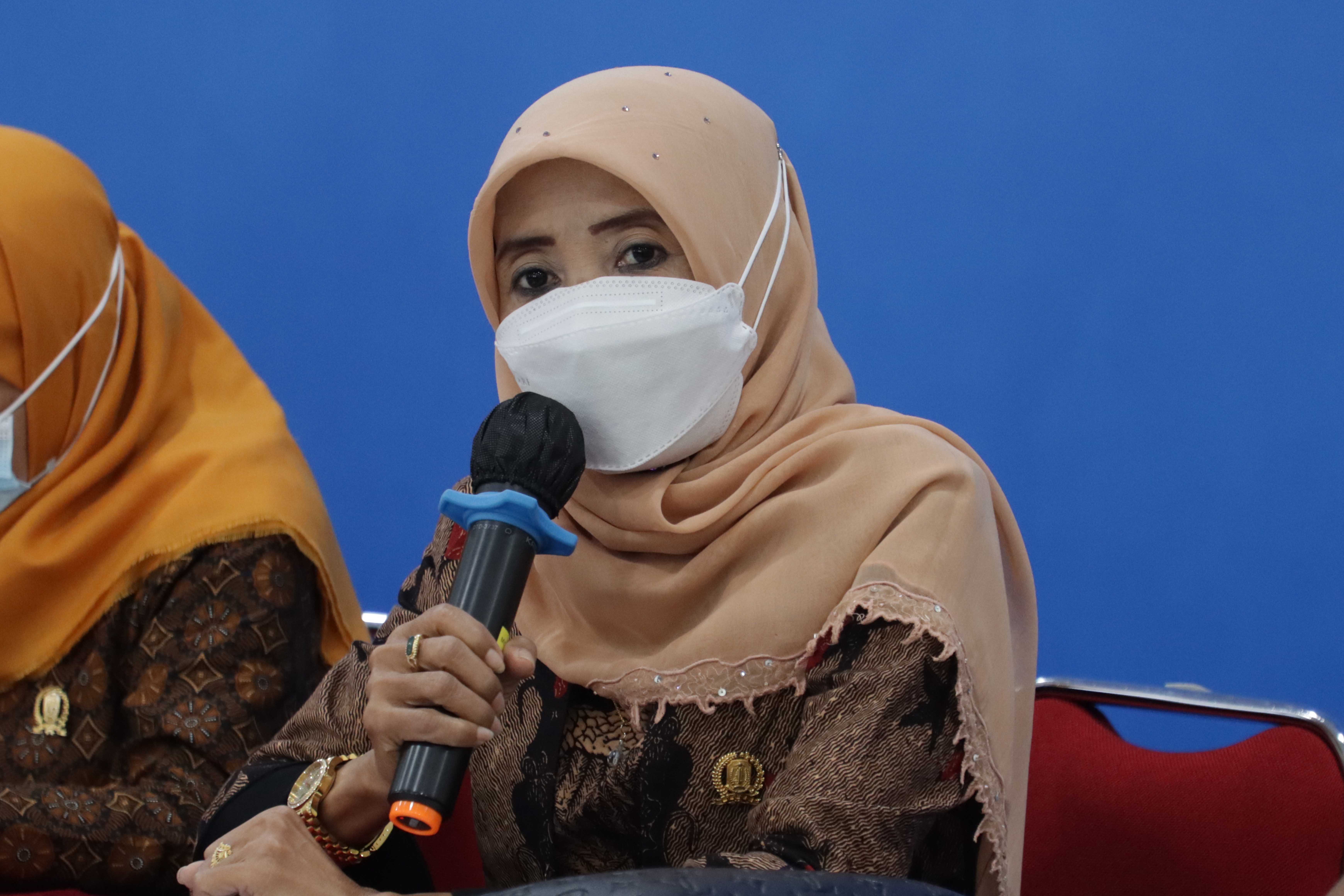 Anggota Fraksi Partai Kebangkitan Bangsa (PKB) Siti Mukiyarti