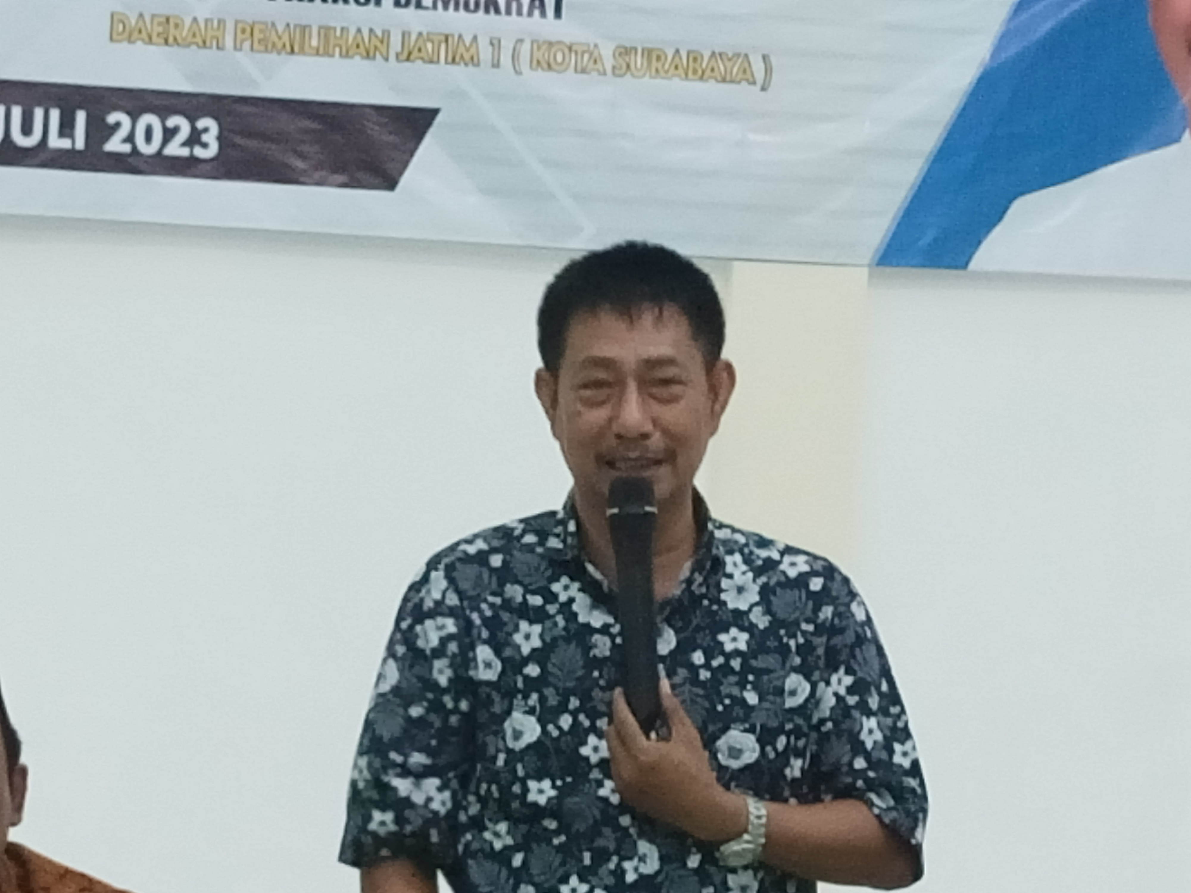 Anggota komisi E DPRD provinsi Jatim Dr Hartoyo SH MH