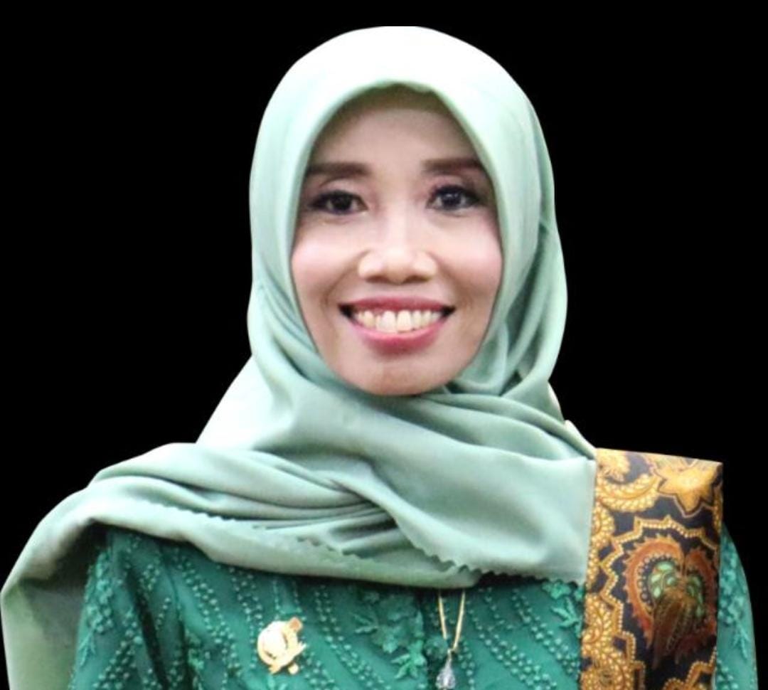 Anggota komisi E DPRD Jawa Timur Siti Mukiarti