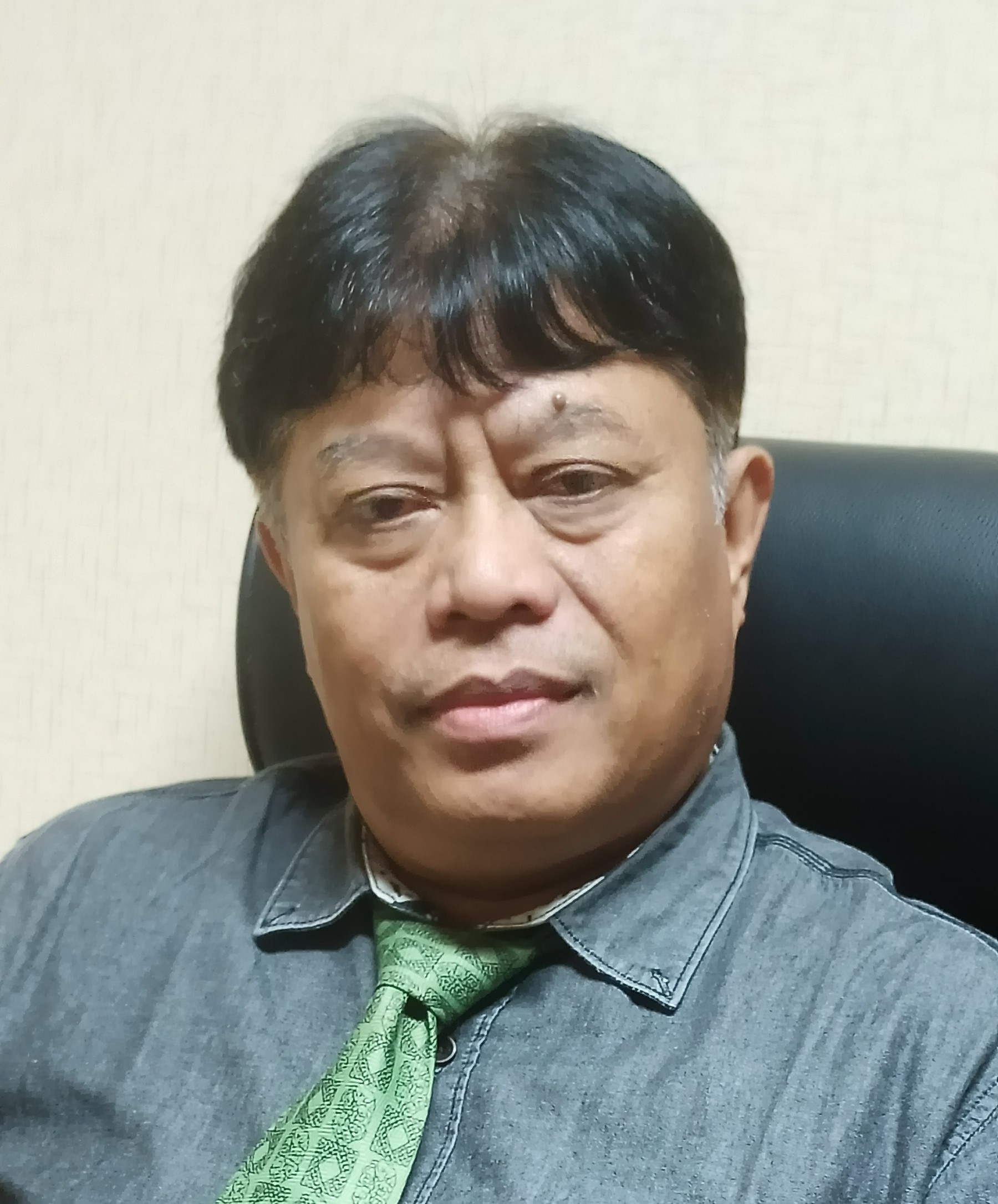Anggota DPRD provinsi Jatim DR Drs Agus Dono Wibawanto MHum