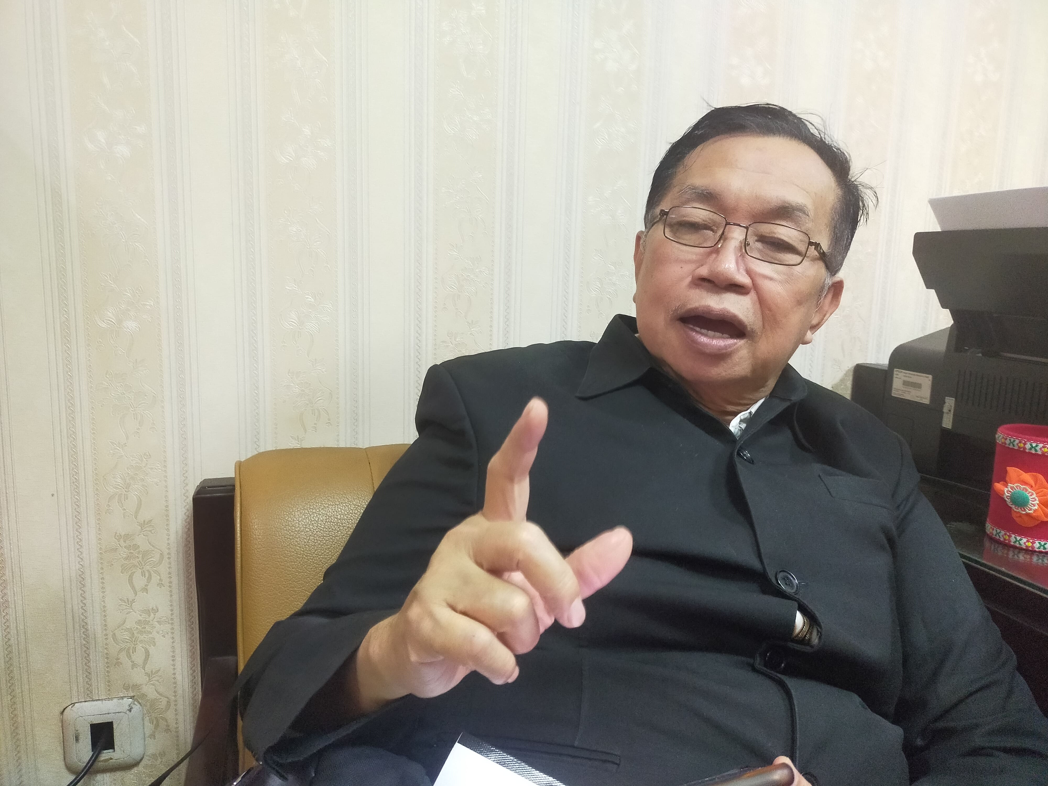 Anggota komisi B DPRD Jawa Timur Go Tjong Ping