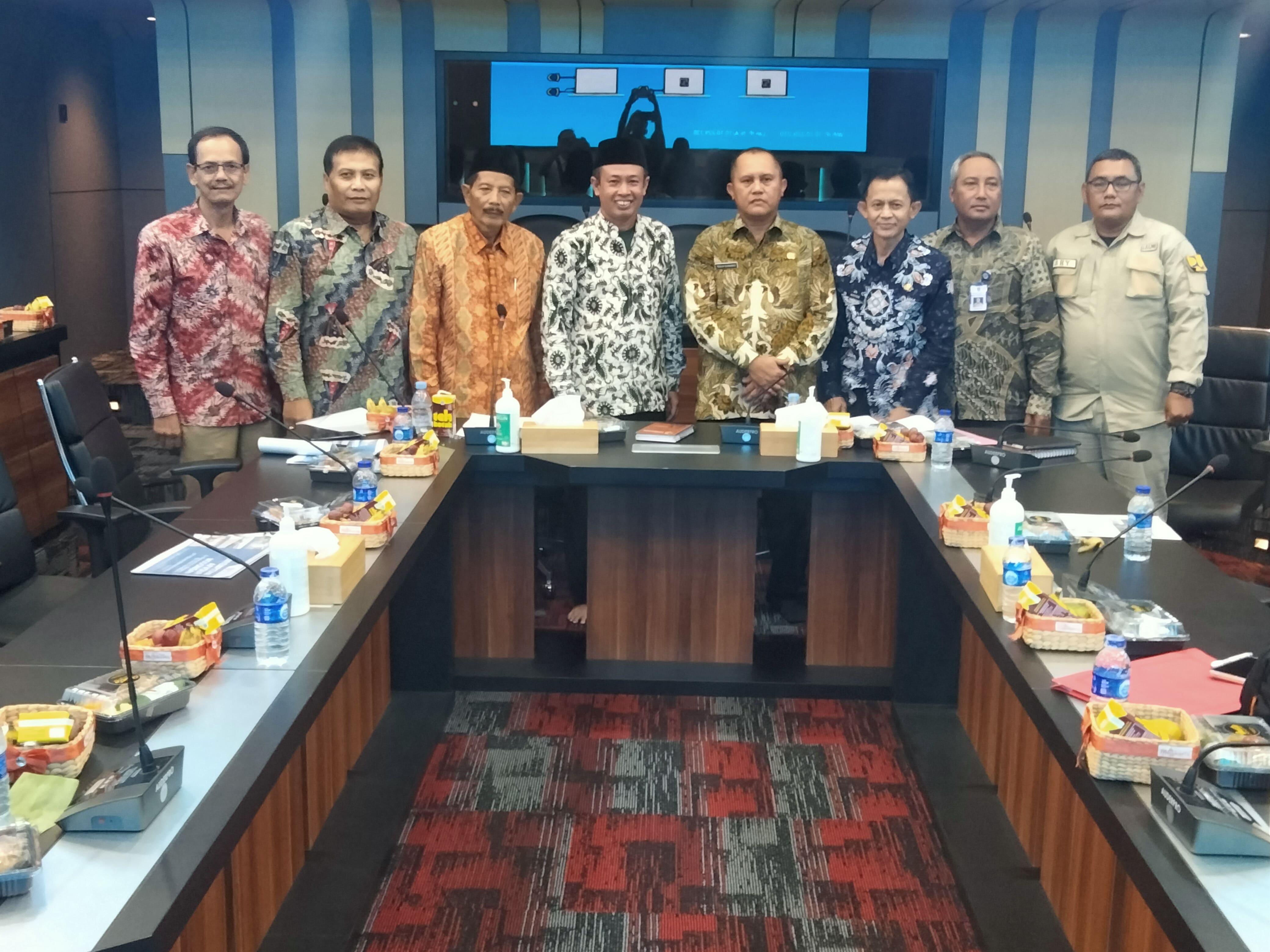 Anggota Komisi D DPRD Jawa Timur dan Pemkab Mojokerto