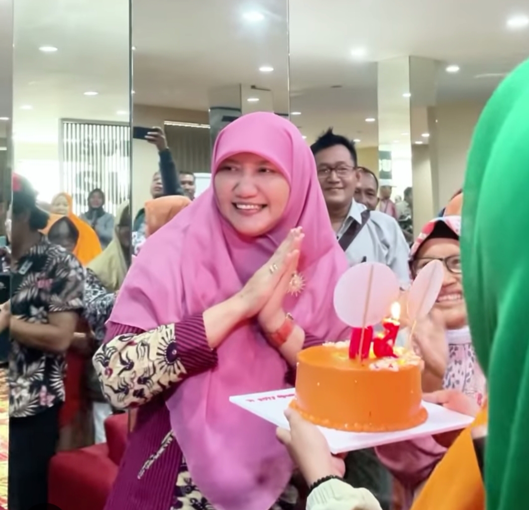 Anggota DPRD provinsi Jatim Lilik Hendarwati