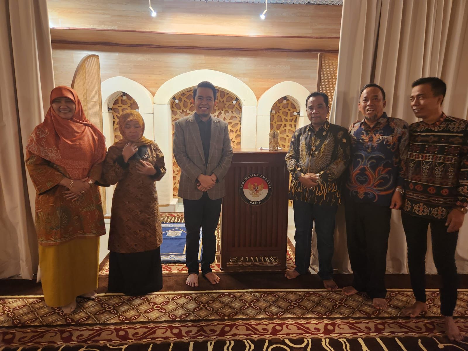 Gus Fawait Ketua Fraksi Gerindra bersama perwakilan lintas fraksi di DPRD Jatim merayakan Maulid Nabi bersama.