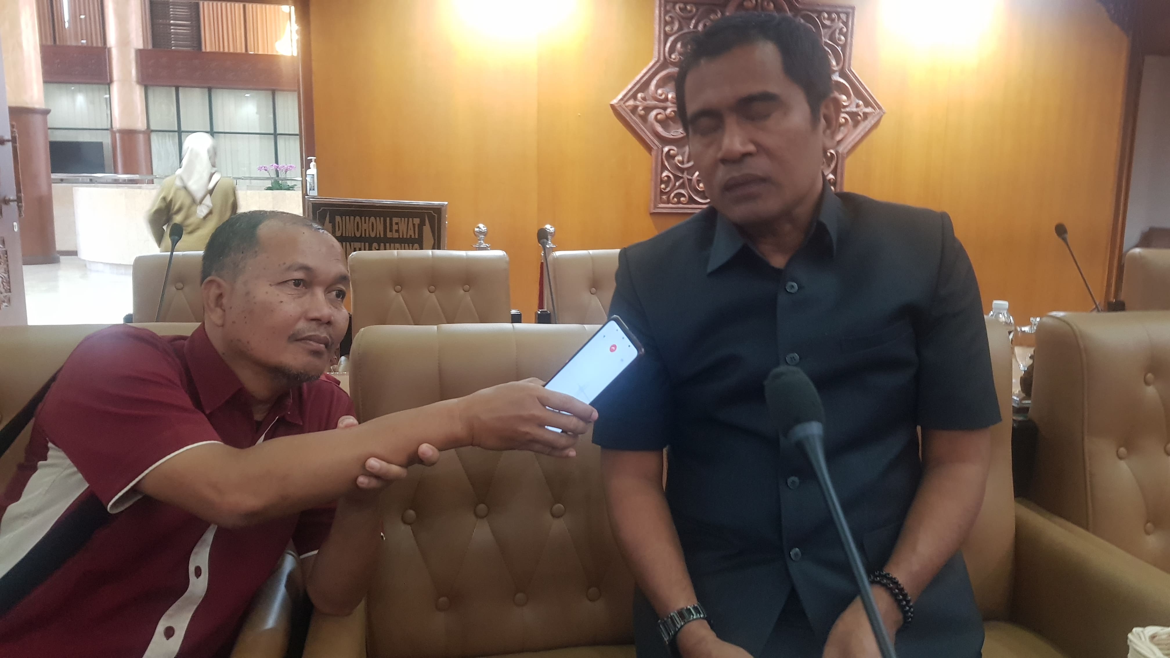 Anggota Komisi E DPRD Jatim, Mathur Husyairi.