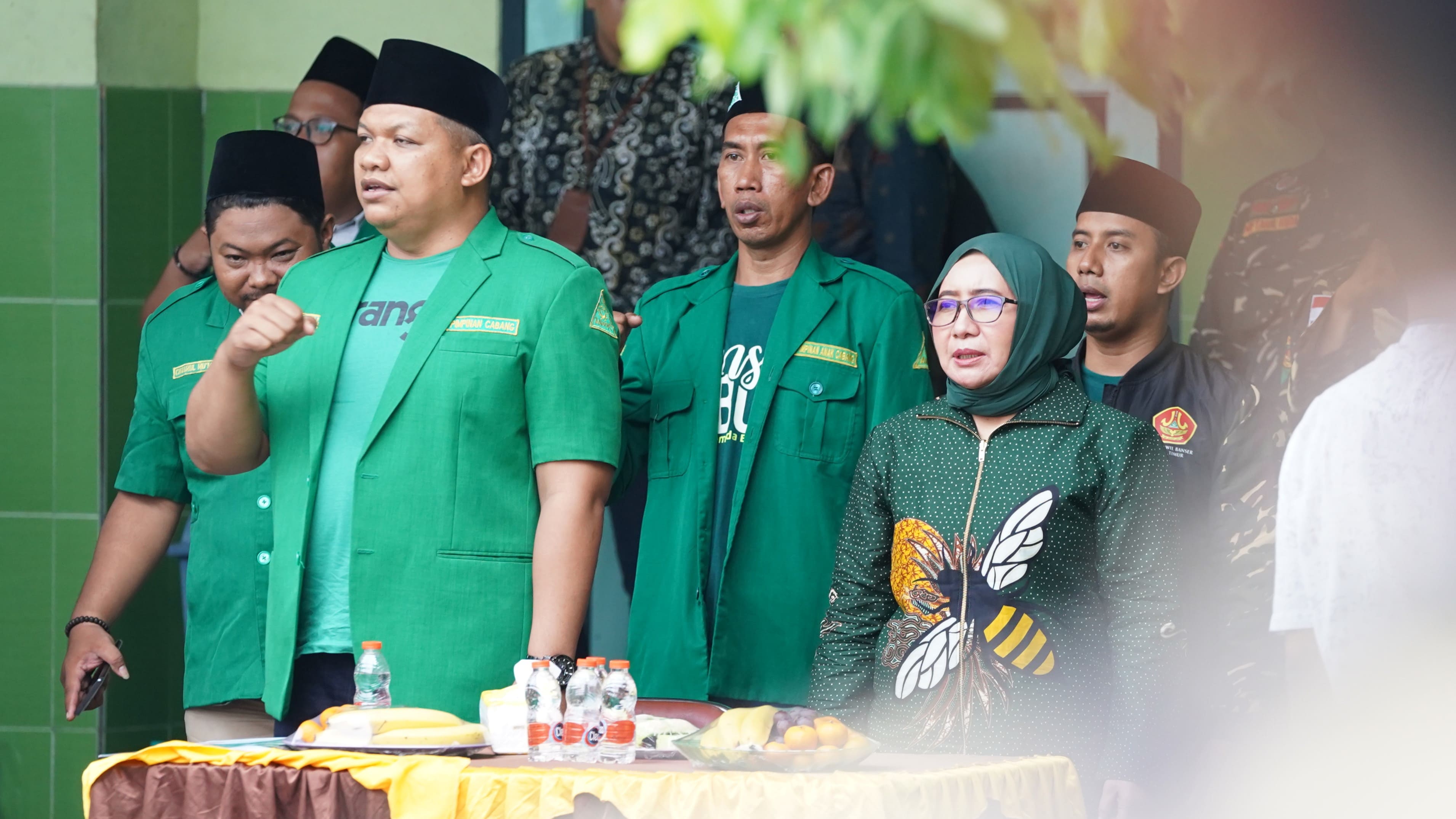 Wakil Ketua DPRD Provinsi Jawa Timur Anik Maslachah memuji kontribusi Banser sebagai dinamisator percepatan pembangunan daerah hingga perannya sebagai stabilisator ketertiban keamanan terjaga.