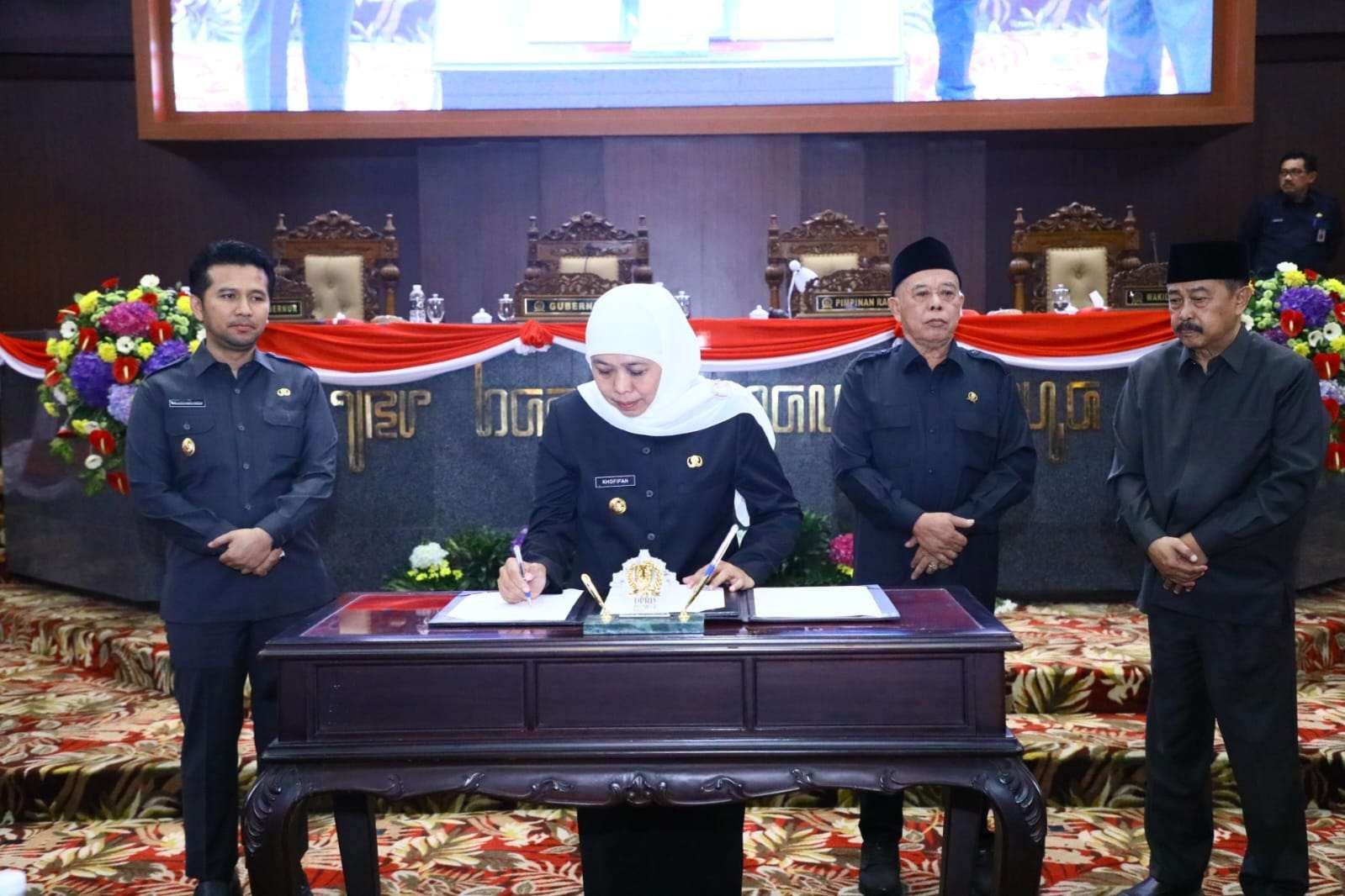 Seluruh Fraksi DPRD Jatim Setujui Raperda Pertanggungjawaban APBD 2022