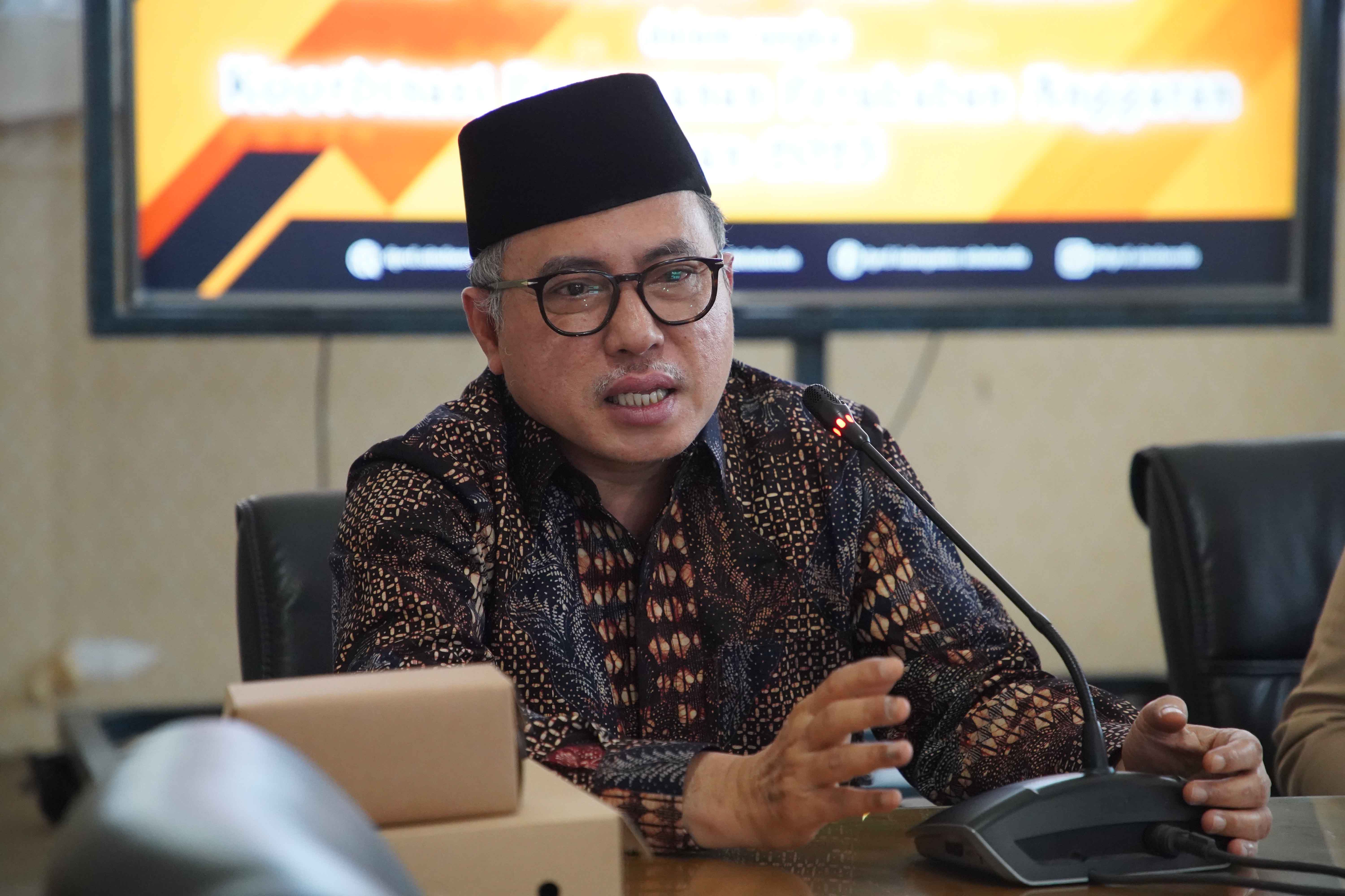 Anggota Komisi C DPRD Jawa Timur H.Akik Zaman