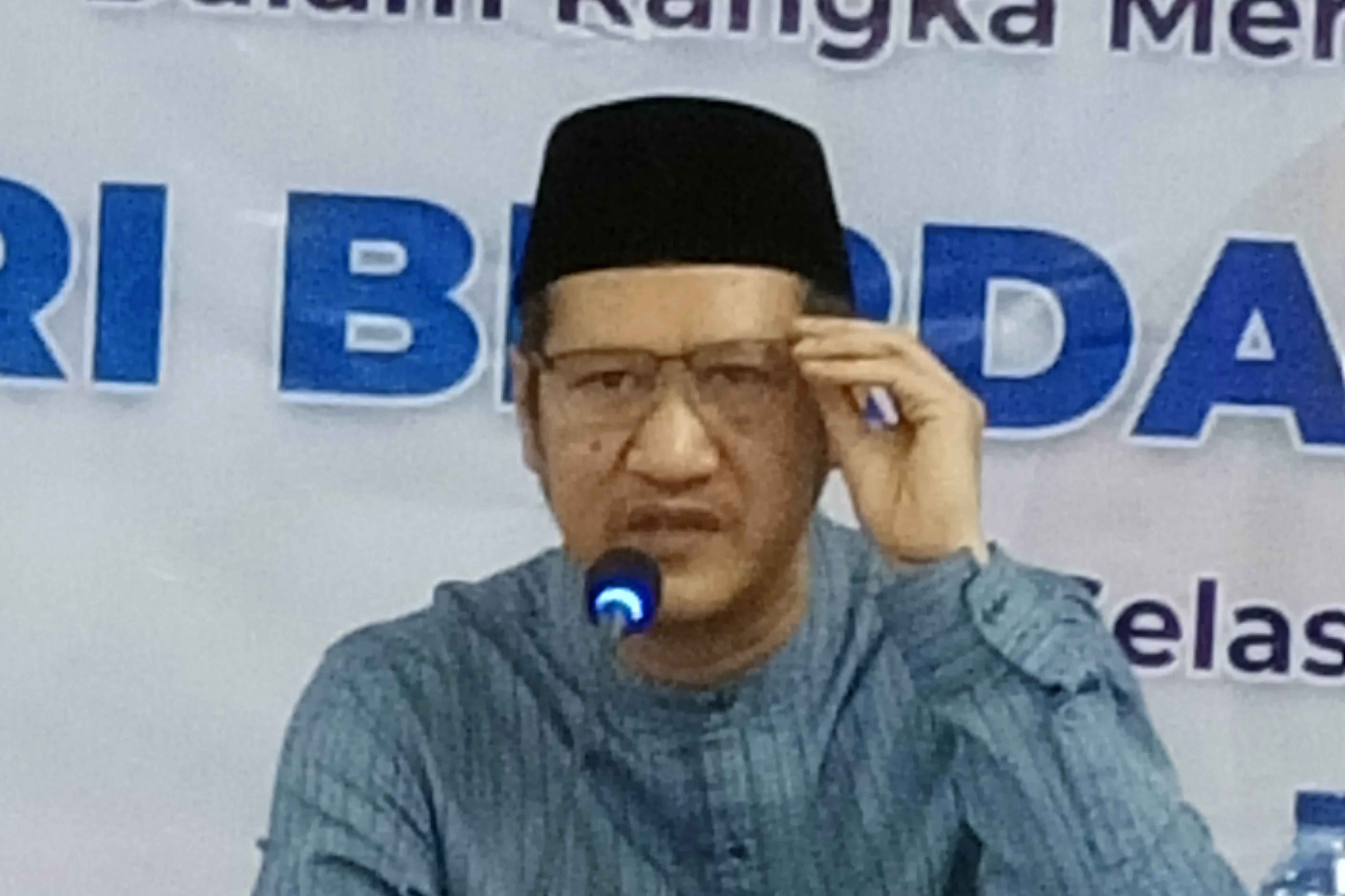 DR Iwan Achmad Zunaih anggota Komisi B, DPRD Jatim