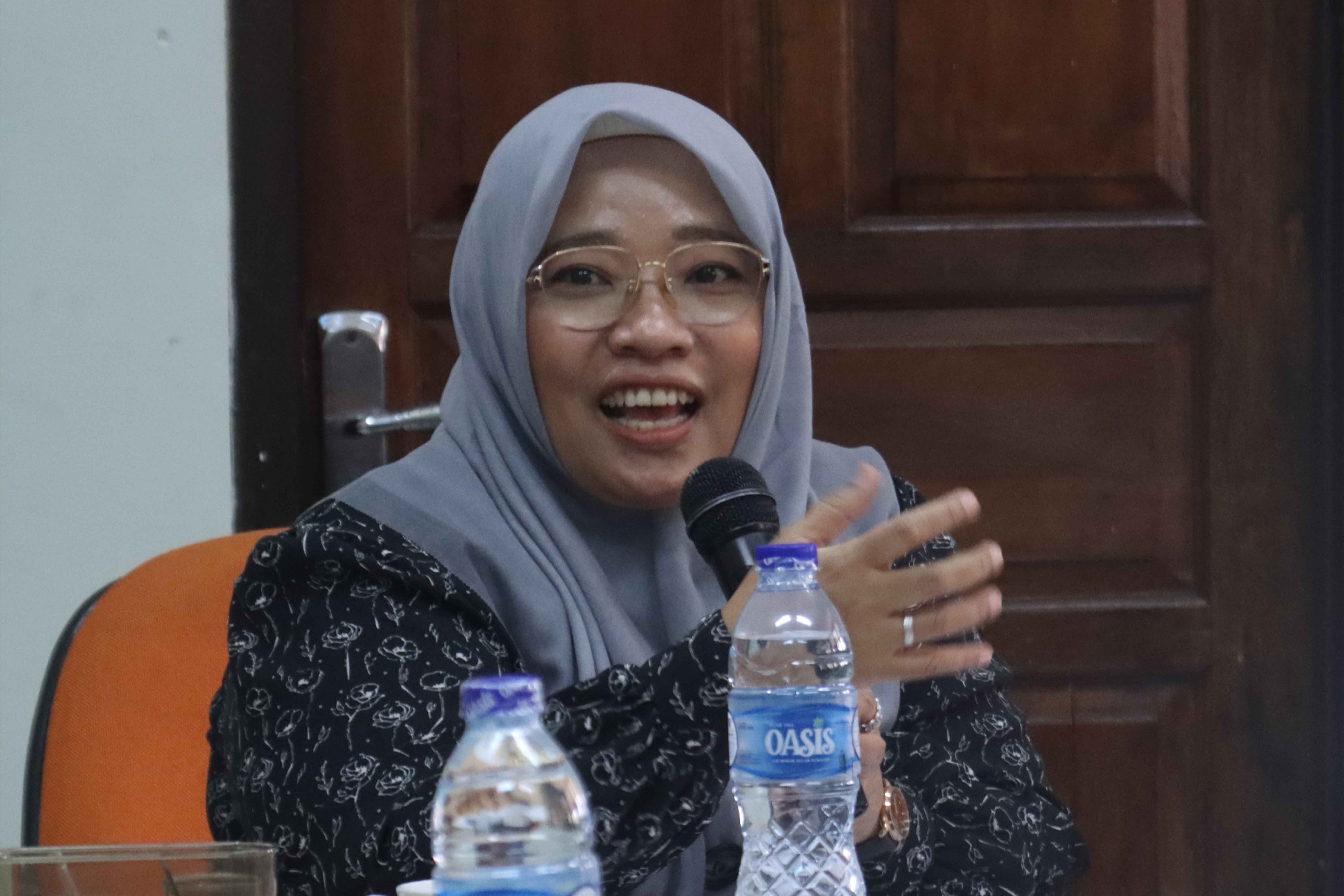 Wakil Ketua Komisi E DPRD Jawa Timur Hikmah Bafaqih