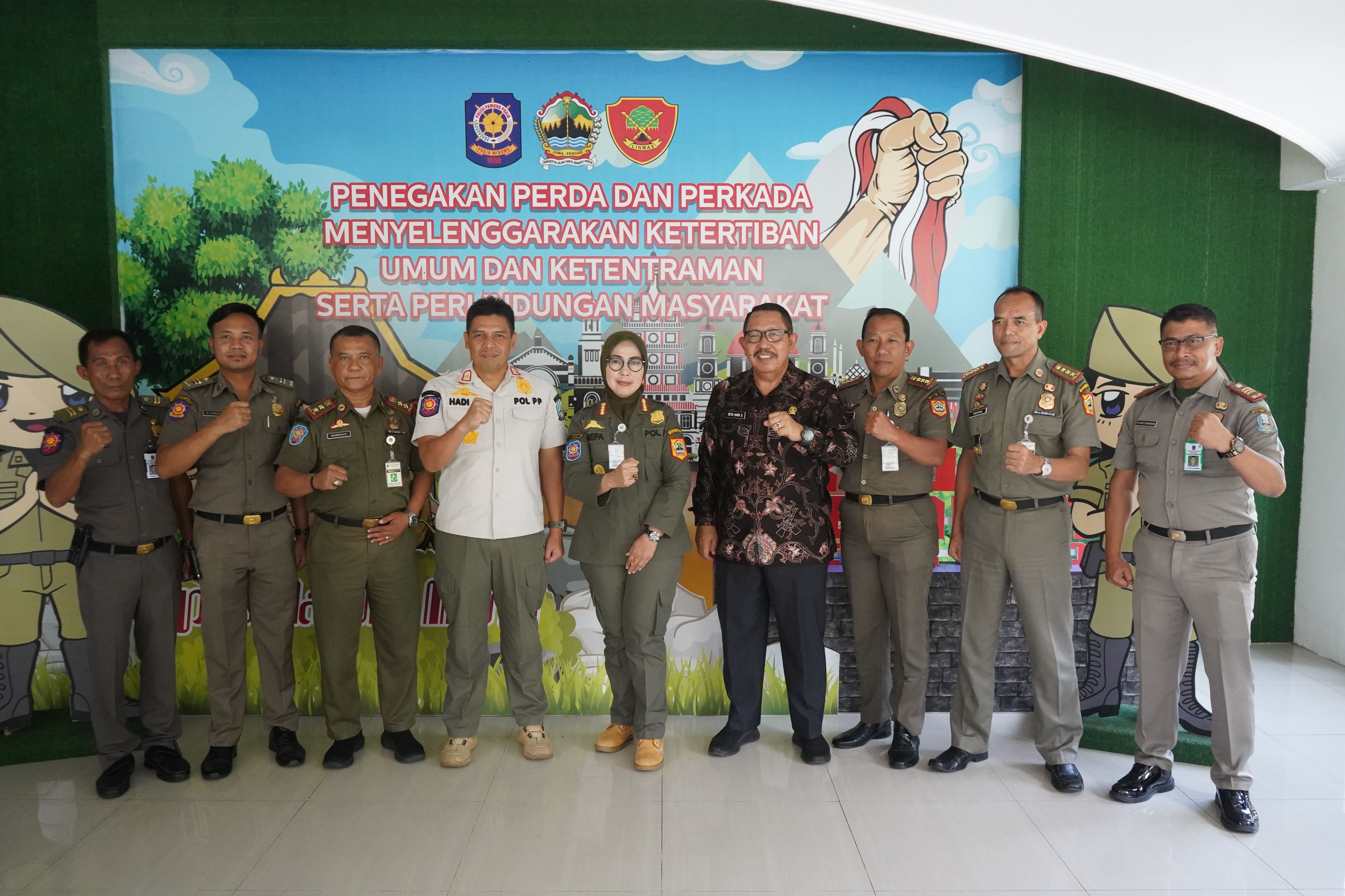 Wakil Ketua Apresiasi Kinerja Cepat Satpol PP Jawa Tengah