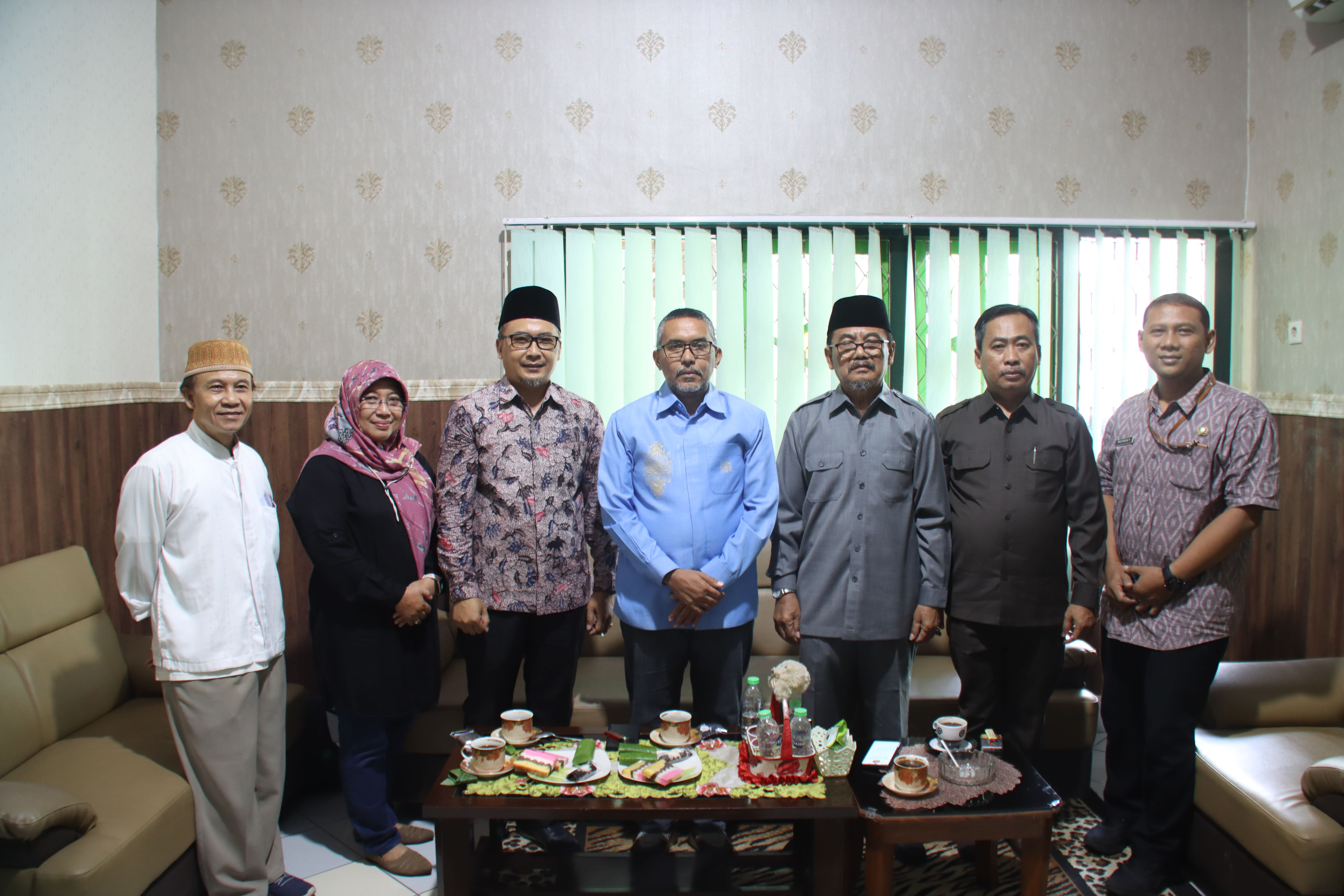 Wakil Ketua Komisi B DPRD Provinsi Jawa Timur Mahdi mendorong optimaliasi pendampingan masyarakat usai pelaksanaa program pemberdayaan masyarakat dalam mengelola hutan.