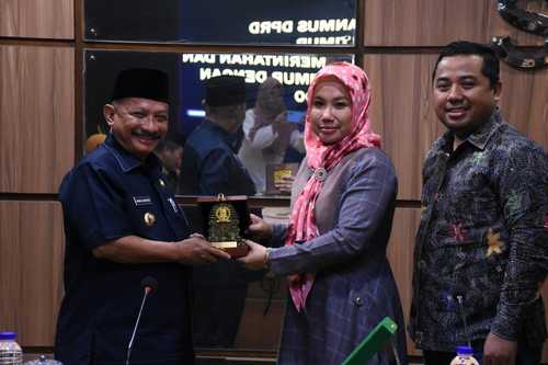Anggota Banmus DPRD Jatim Sambangi Pemkab Situbondo