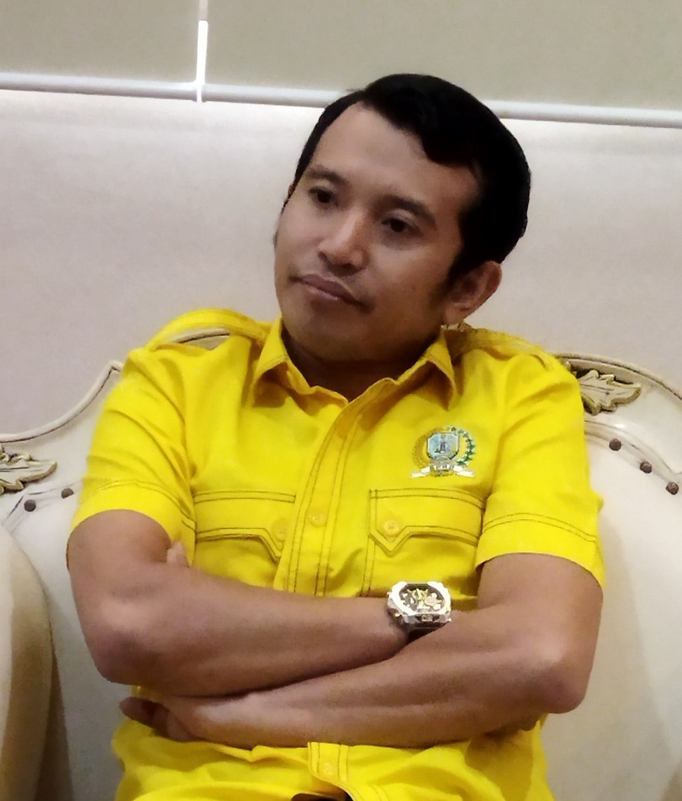 Anggota DPRD provinsi Jatim Adam Rusydi SPd