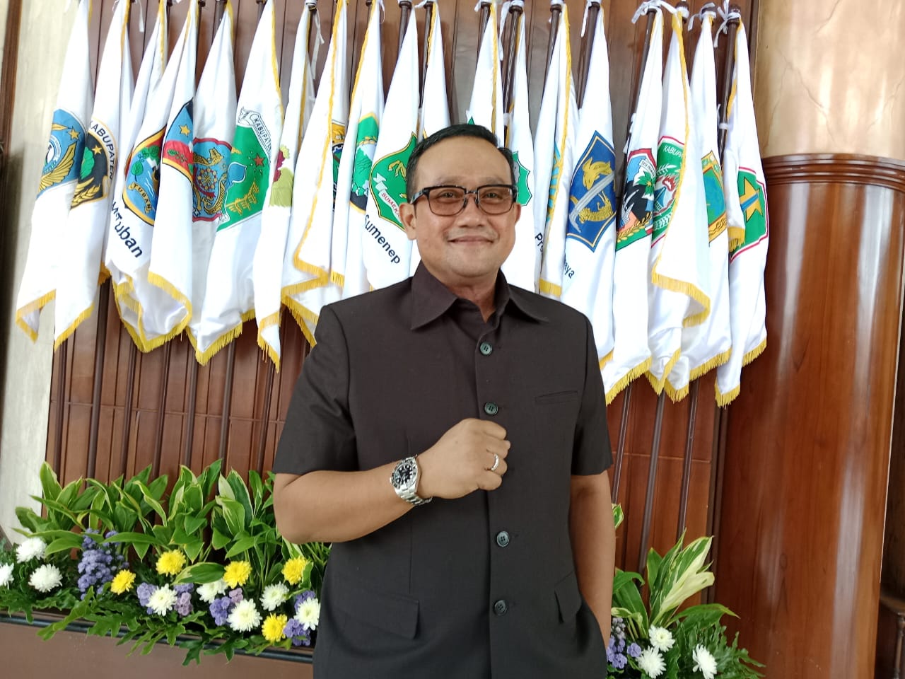 Ketua fraksi partai Golkar DPRD provinsi Jatim, Blegur Prijanggono