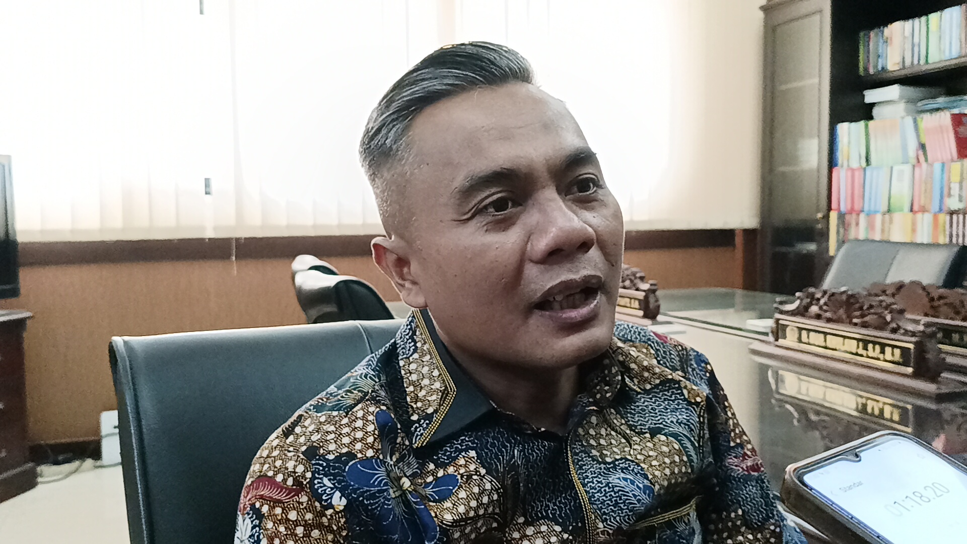 Wakil Sekretaris Fraksi PAN DPRD Jatim, Mochamad Aziz