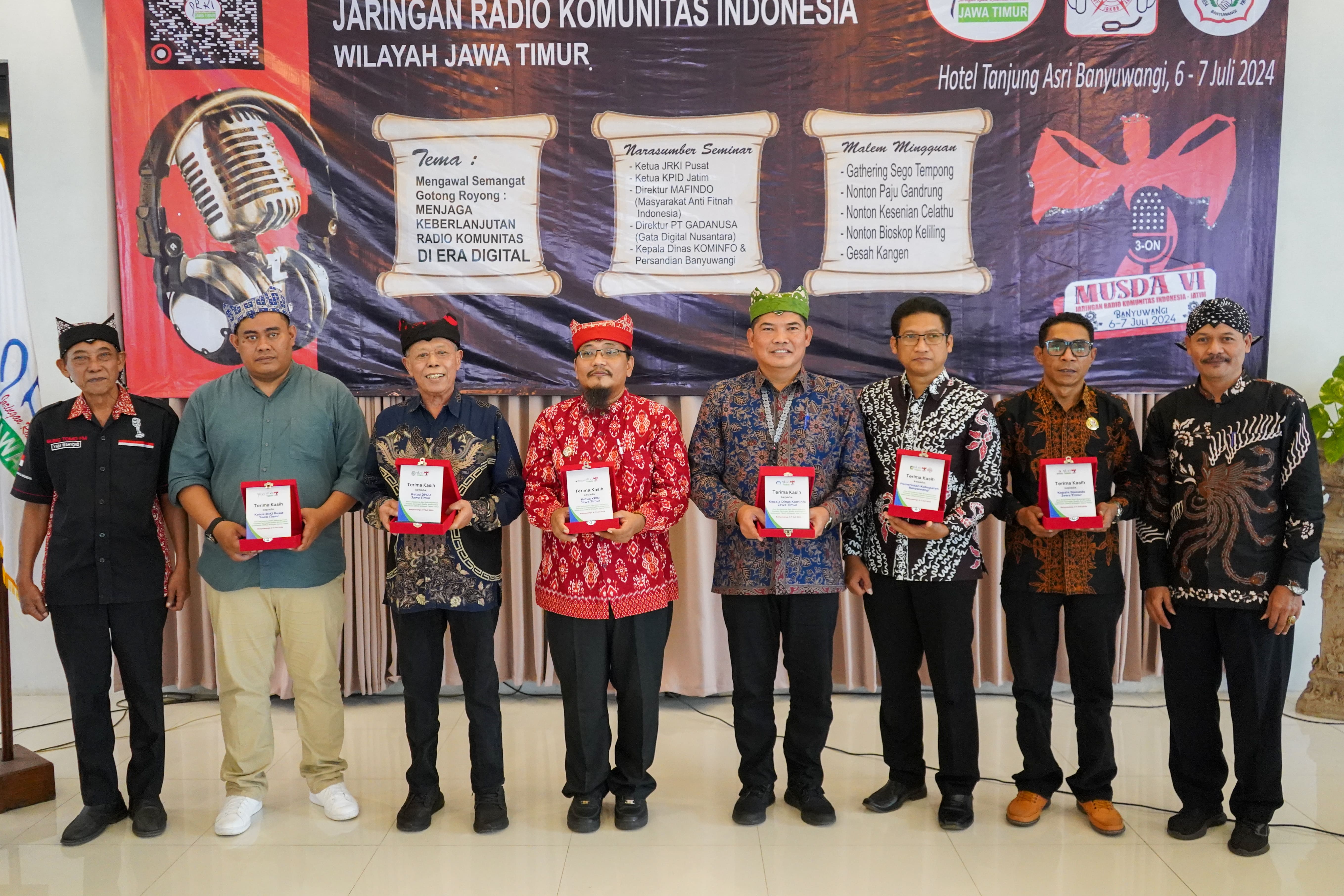 Ketua DPRD Jawa Timur Kusnadi mengapresiasi semangat peserta Musyawarah Daerah VI Jaringan Radio Komunitas Indonesia (JRKI) Jawa Timur.