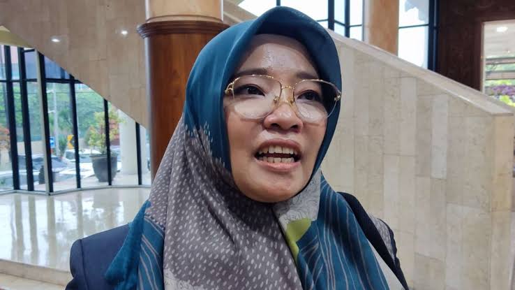 Wakil ketua komisi E DPRD Jawa Timur Hikmah Bafakih
