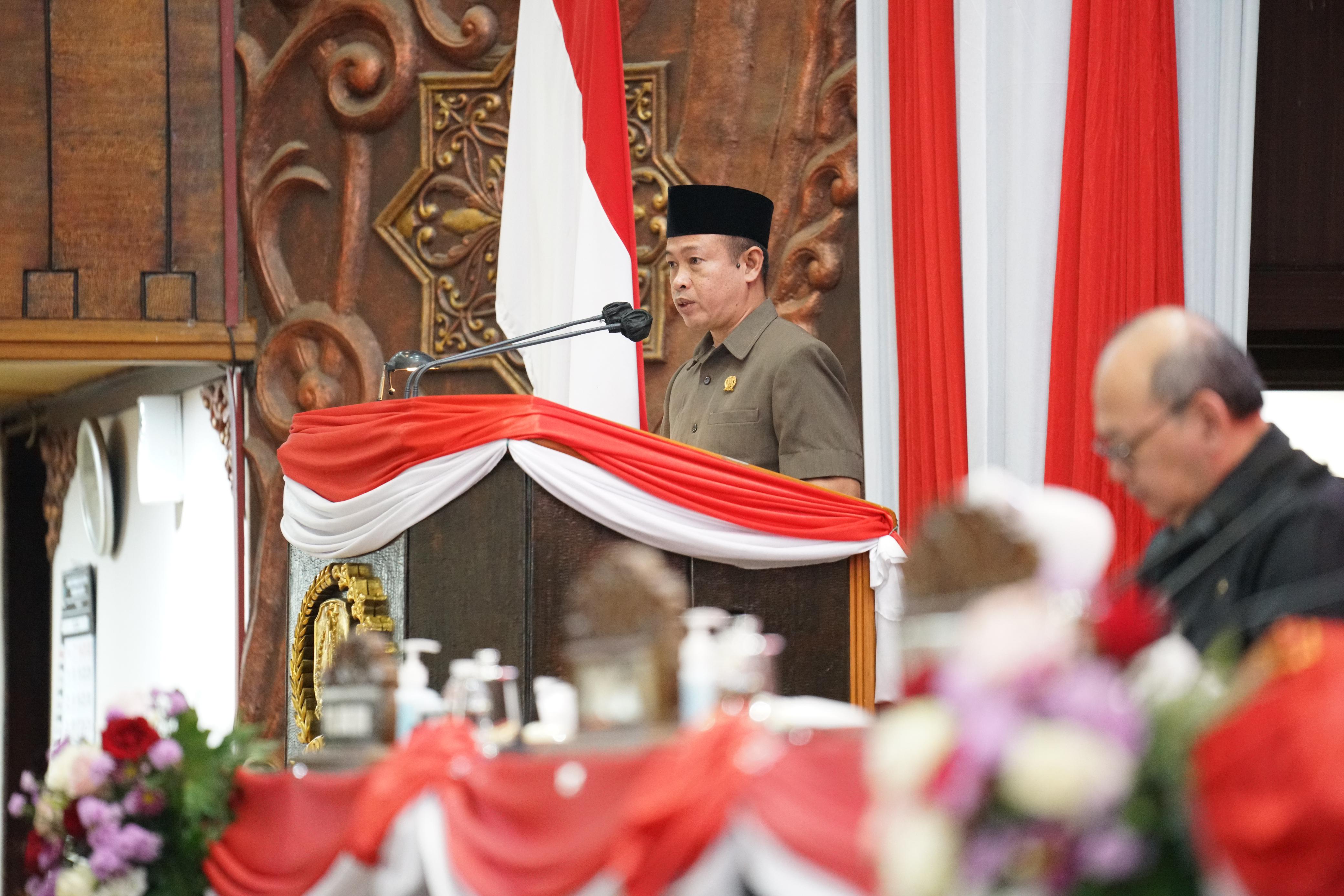 juru bicara Komisi D DPRD Jatim Masduki