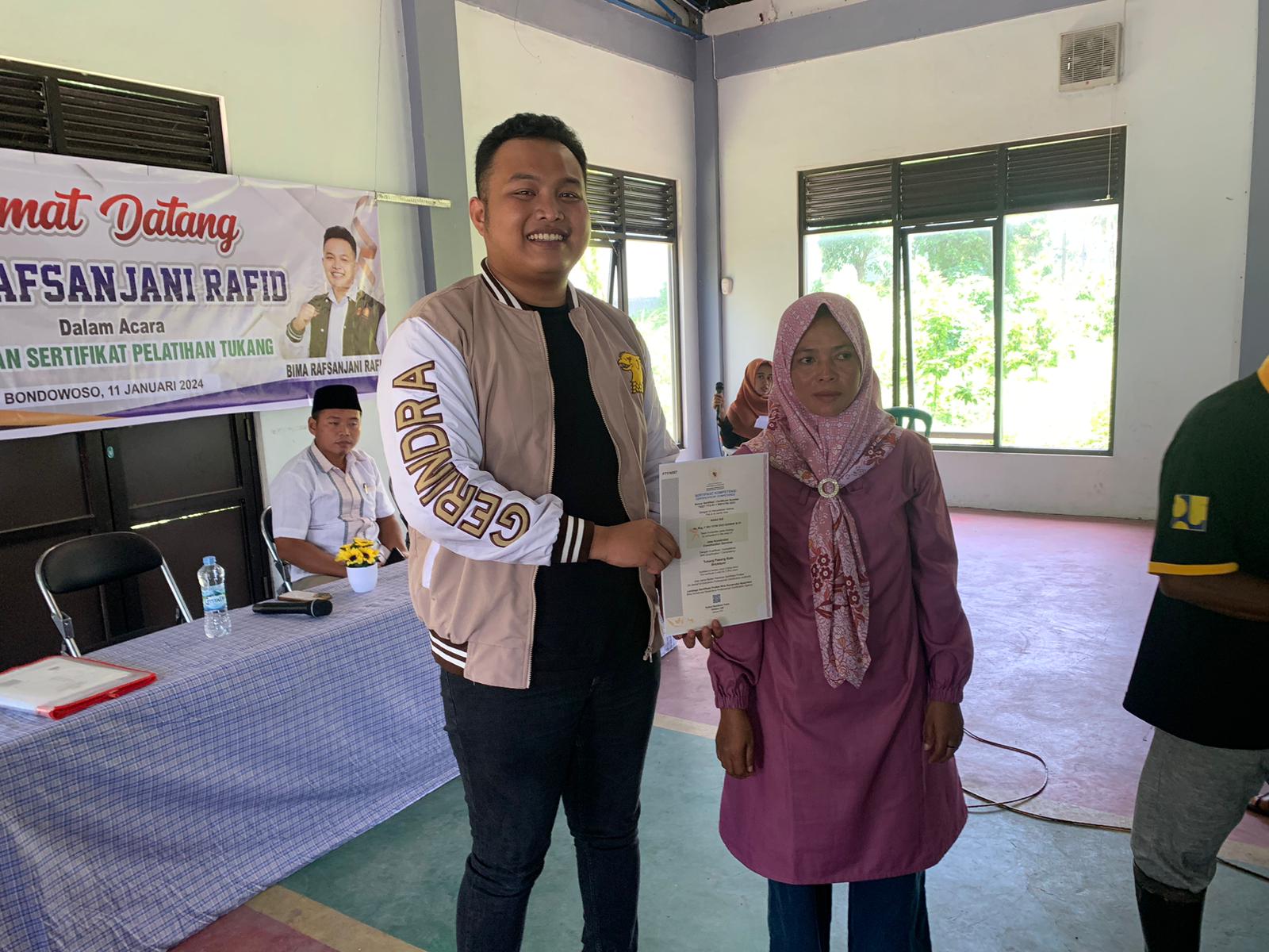 Mahasiswa Semester VIII UB Jadi Anggota Termuda DPRD Jatim Periode 2024-2029