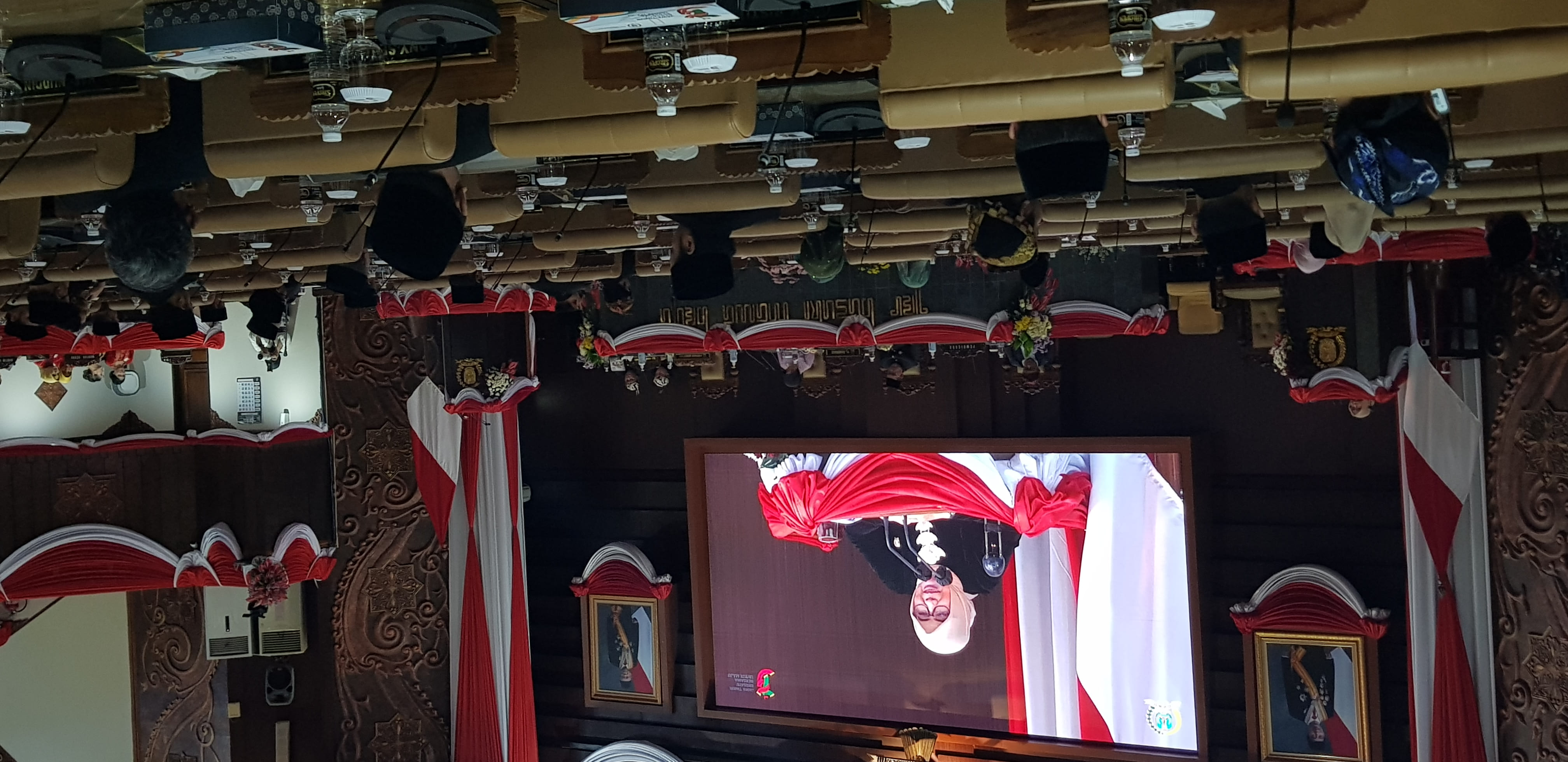 Pimpinan sementara DPRD Jatim, Anik Maslachah