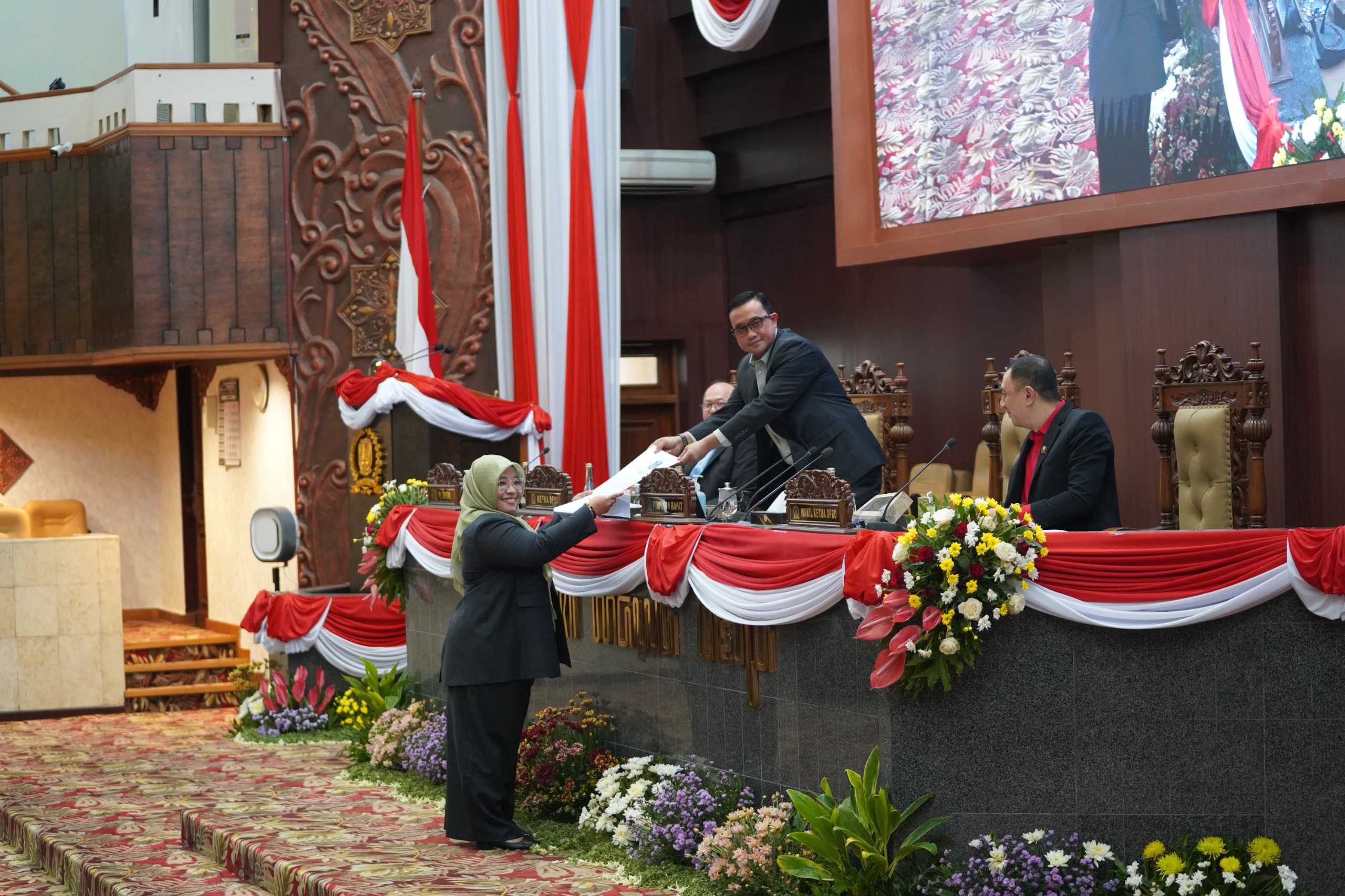 Banggar Minta Komisi dan Fraksi Soroti Penurunan PAD Pada Raperda APBD Jatim 2025