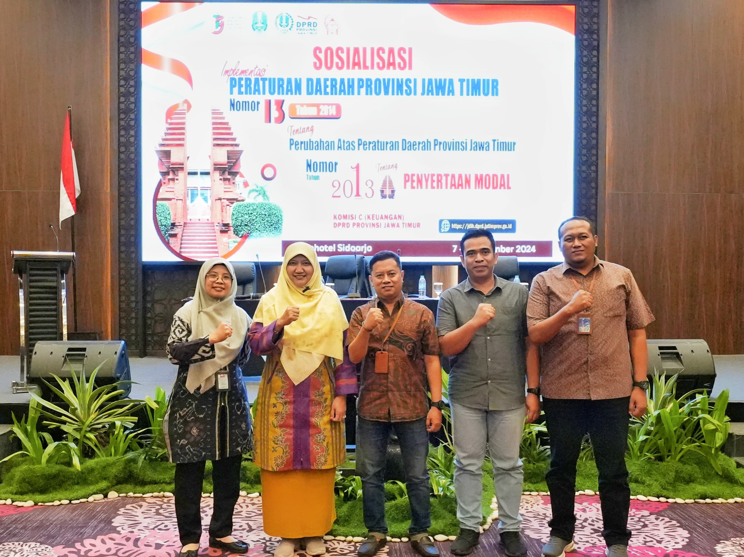 Ketua Fraksi PKS DPRD Jawa Timur Lilik Hendarwati