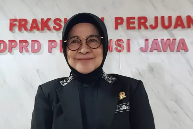 Layak Ditambah Pelajaran Budi Pekerti Pelajar SMA Dan SMK Wajib Ikut Wajib Militer Banjir Dukungan