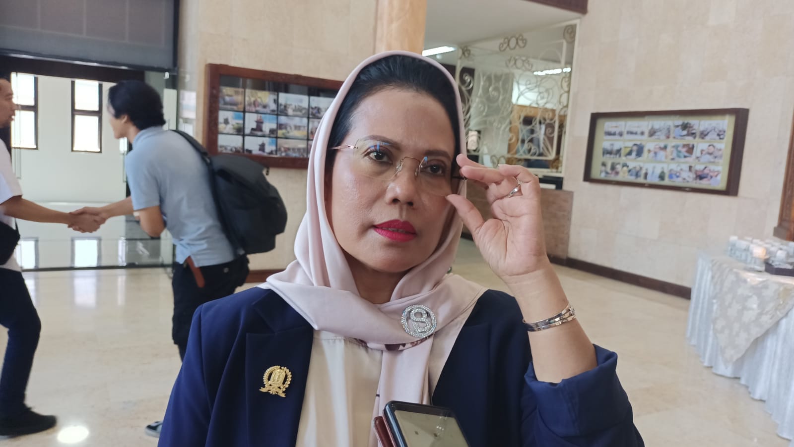 Ketua Komisi E DPRD provinsi Jatim Sri Untari Bisowarno