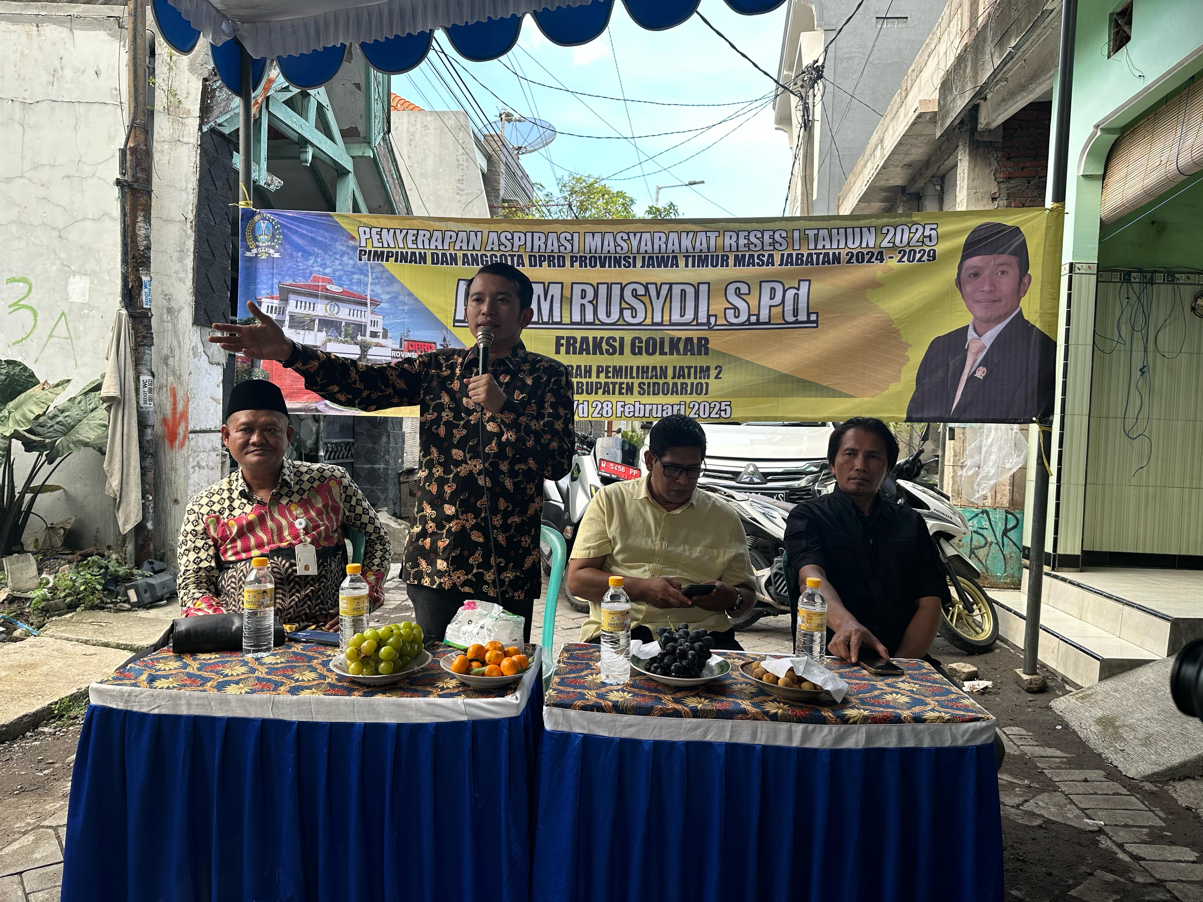 Anggota DPRD provinsi Jatim, Adam Rusydi MPd.