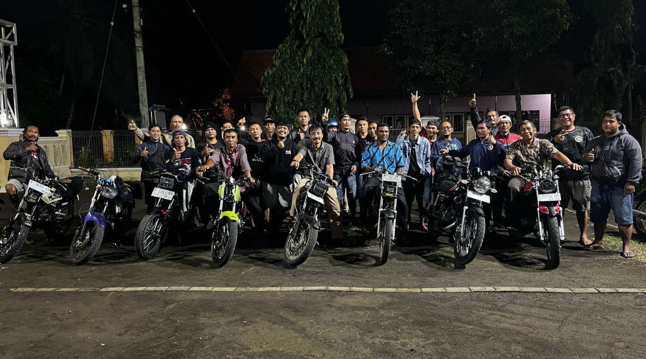 Deni Prasetya Ajak Komunitas RX King Baksos