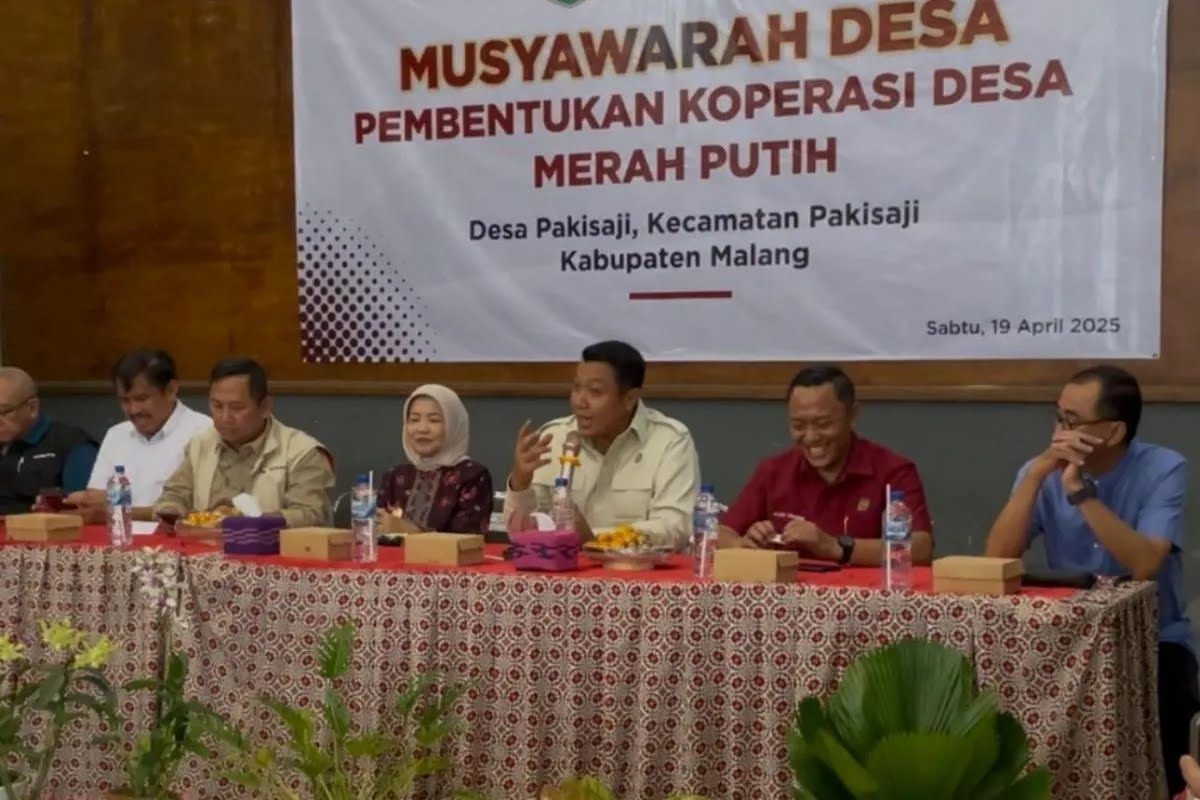 Wakil Ketua Komisi B Dewan Perwakilan Rakyat Daerah (DPRD) Provinsi Jawa Timur, Chusni Mubarok